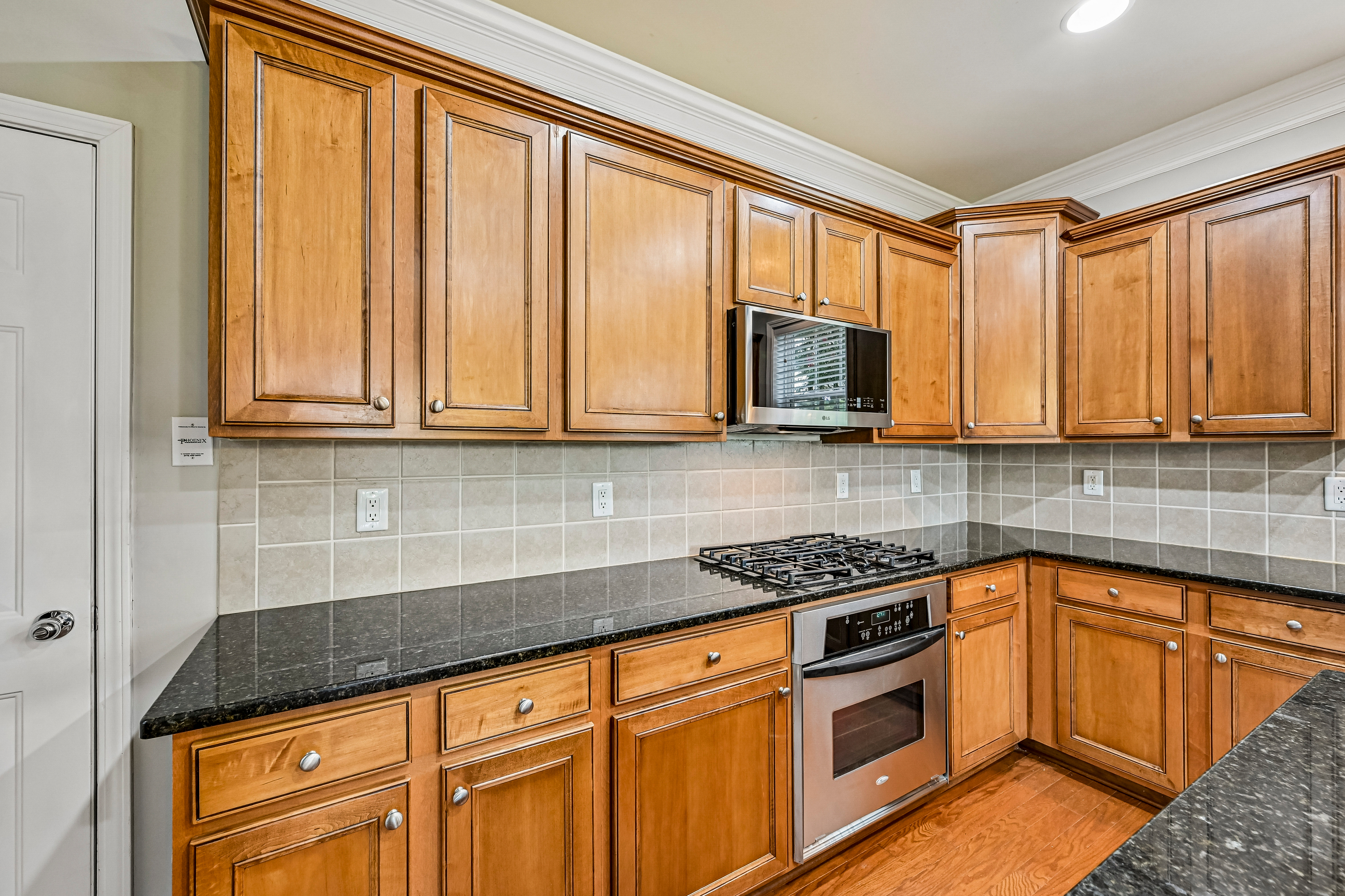 Photo 8 of 46 of 4865 Silver Leaf Dr, Cumming, GA