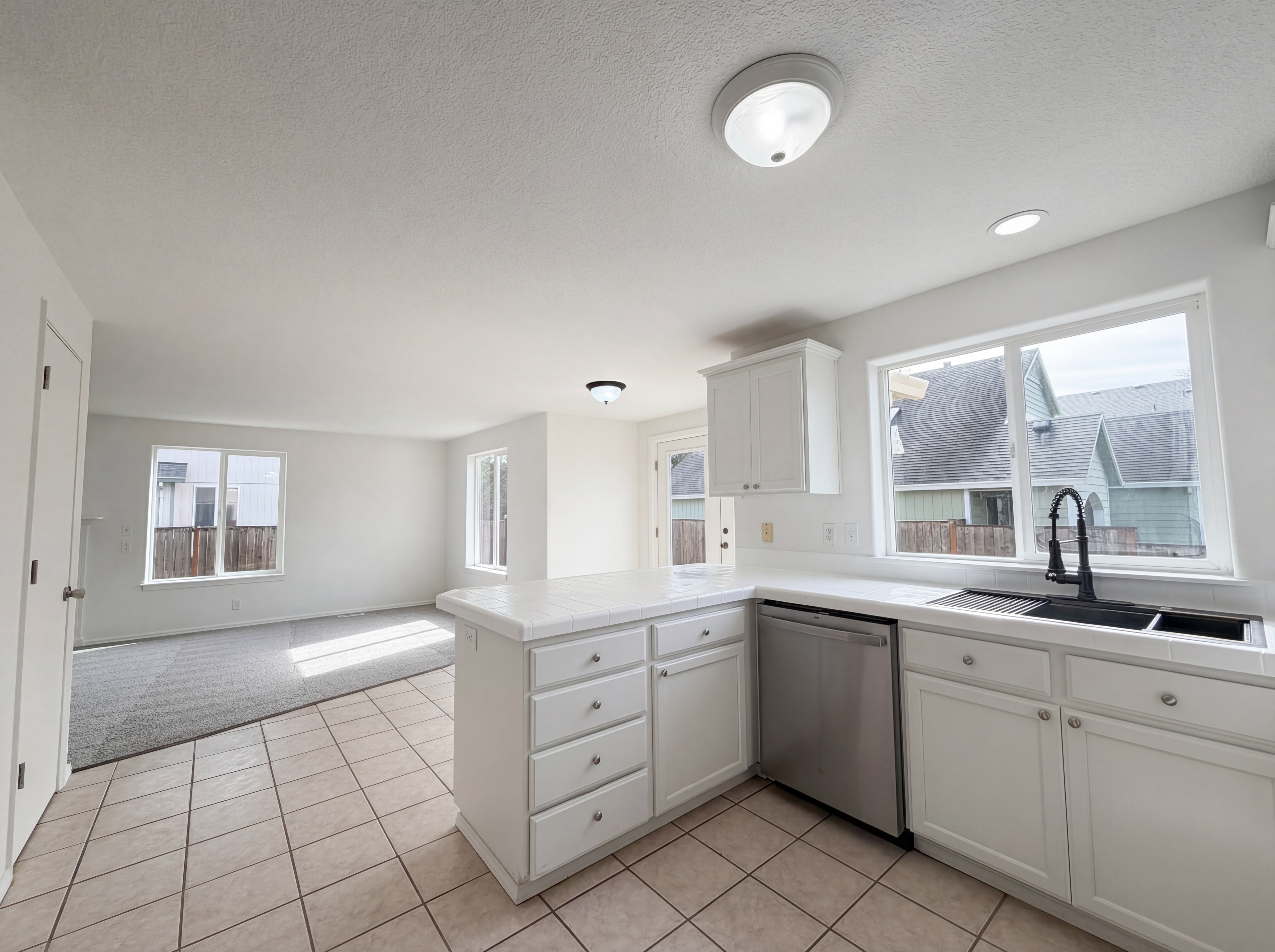 Photo 11 of 20 of 59130 Oak Glen Ave, Saint Helens, OR