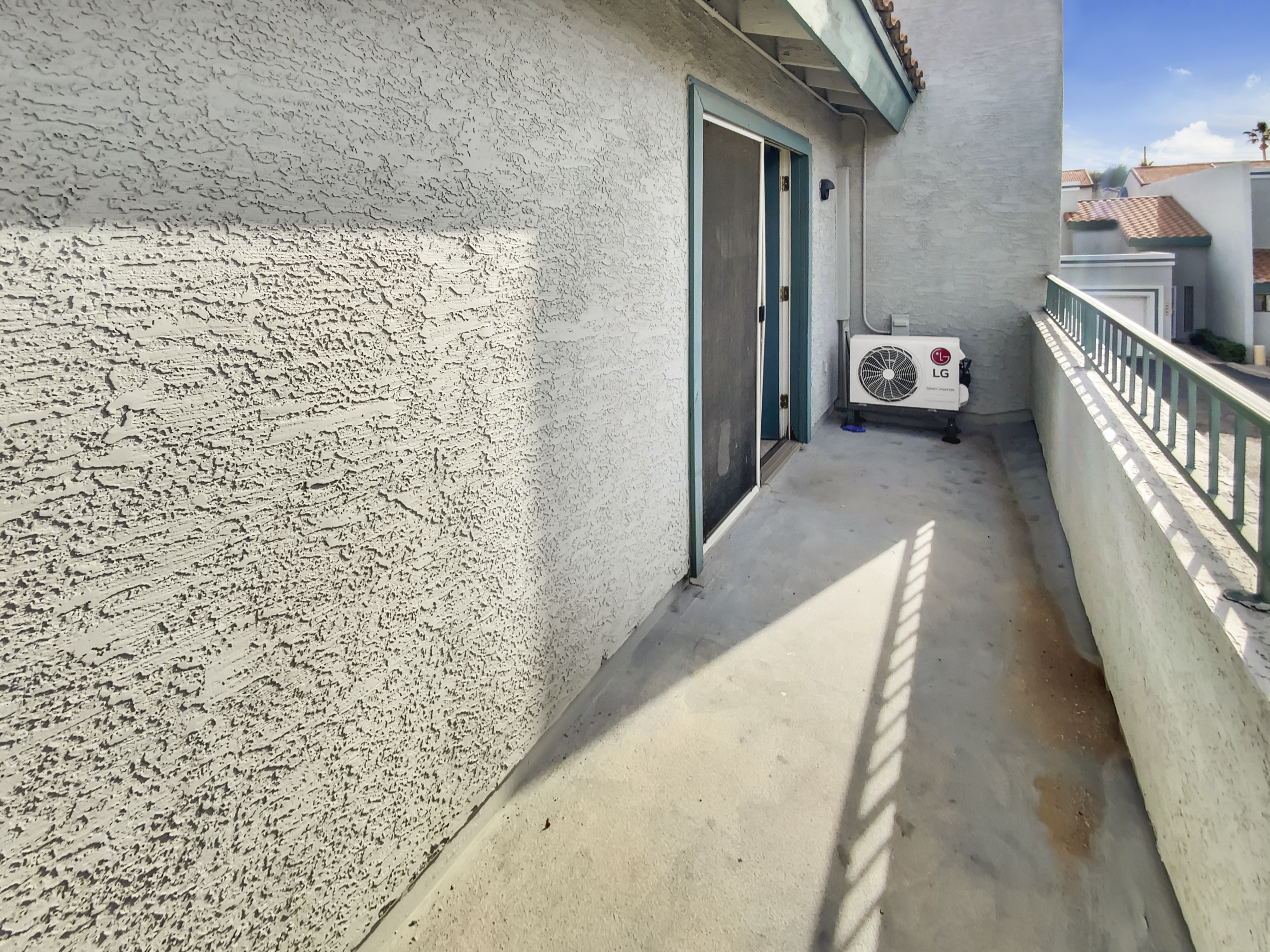 Photo 5 of 24 of 8605 N 67th Ln, Peoria, AZ