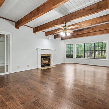 Property photo 3 of 5753 Fm 36 S