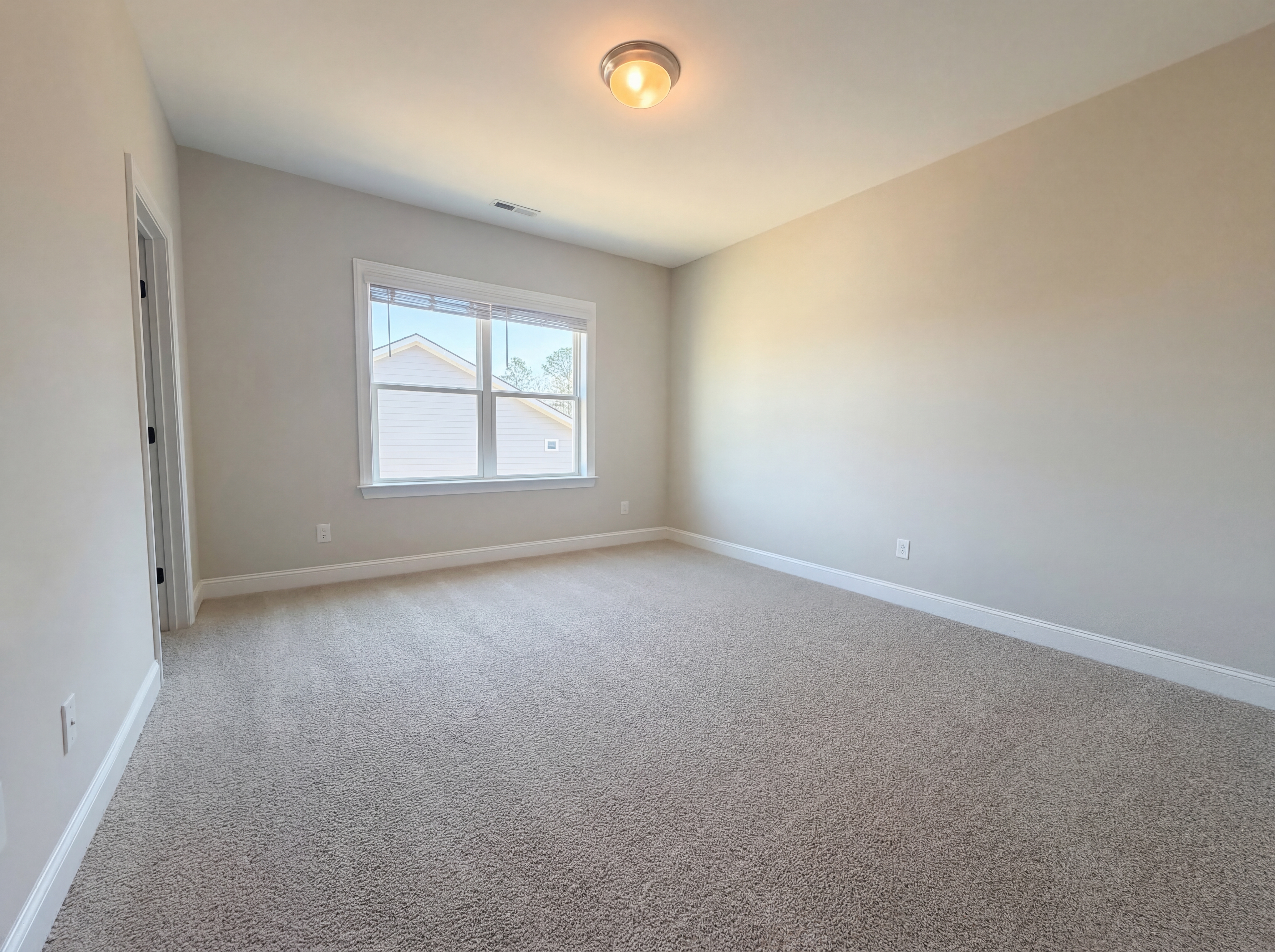 Photo 18 of 26 of 813 Copper Beech Ln, Wake Forest, NC