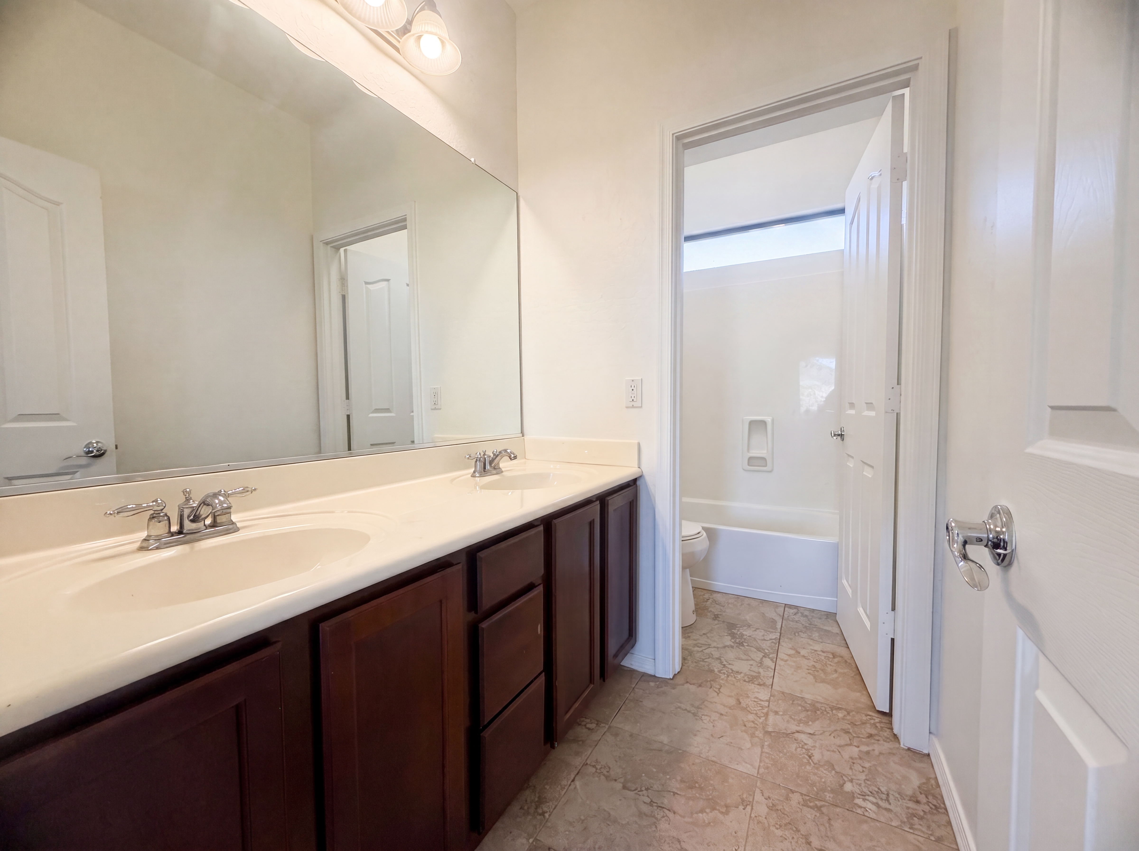 Photo 17 of 25 of 38487 N Lamar Dr, San Tan Valley, AZ