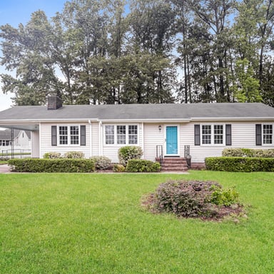 Property photo 1 of 2501 Lancaster Rd NW