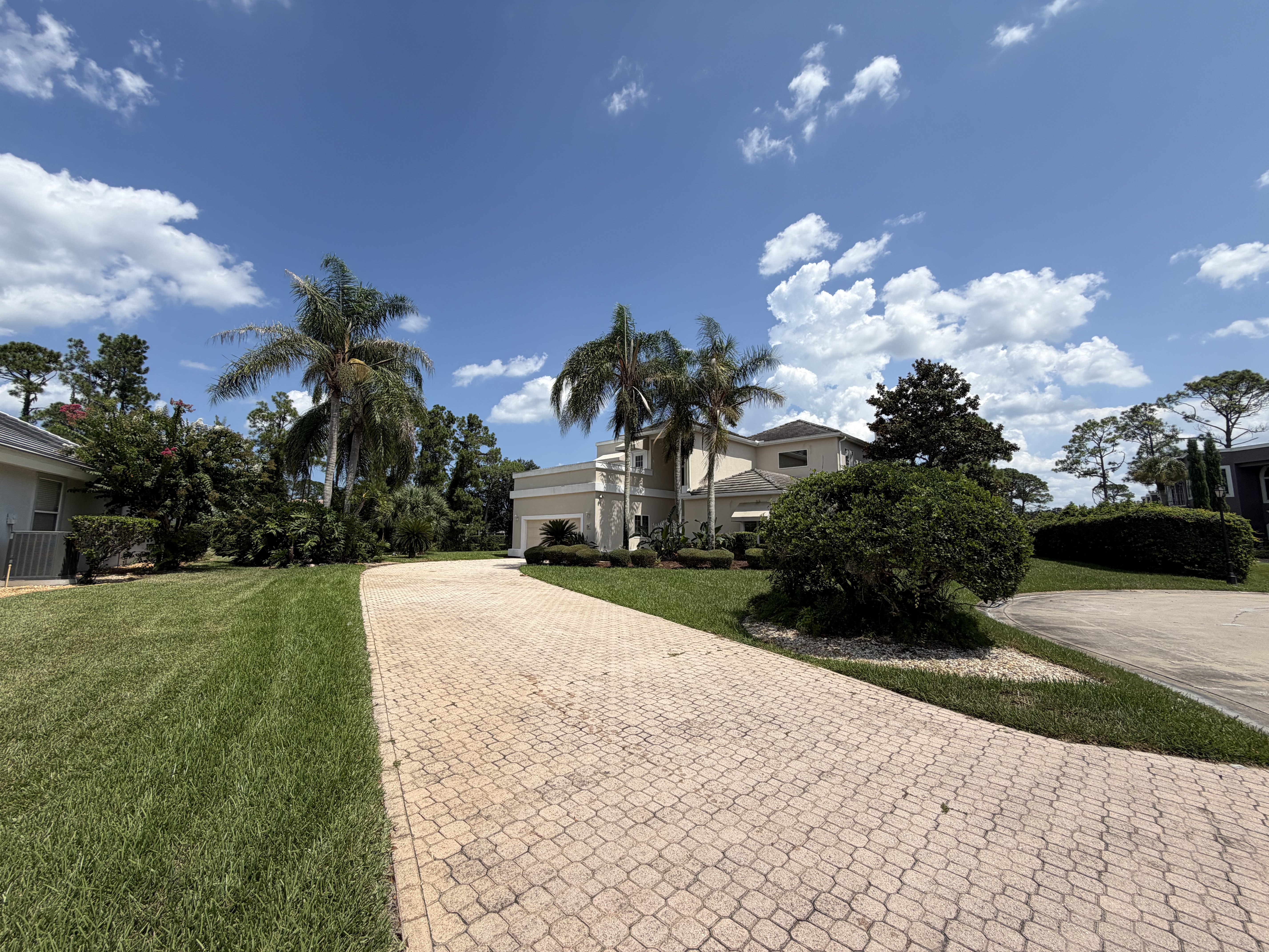 Photo 22 of 25 of 24 Bay Pointe Dr, Ormond Beach, FL