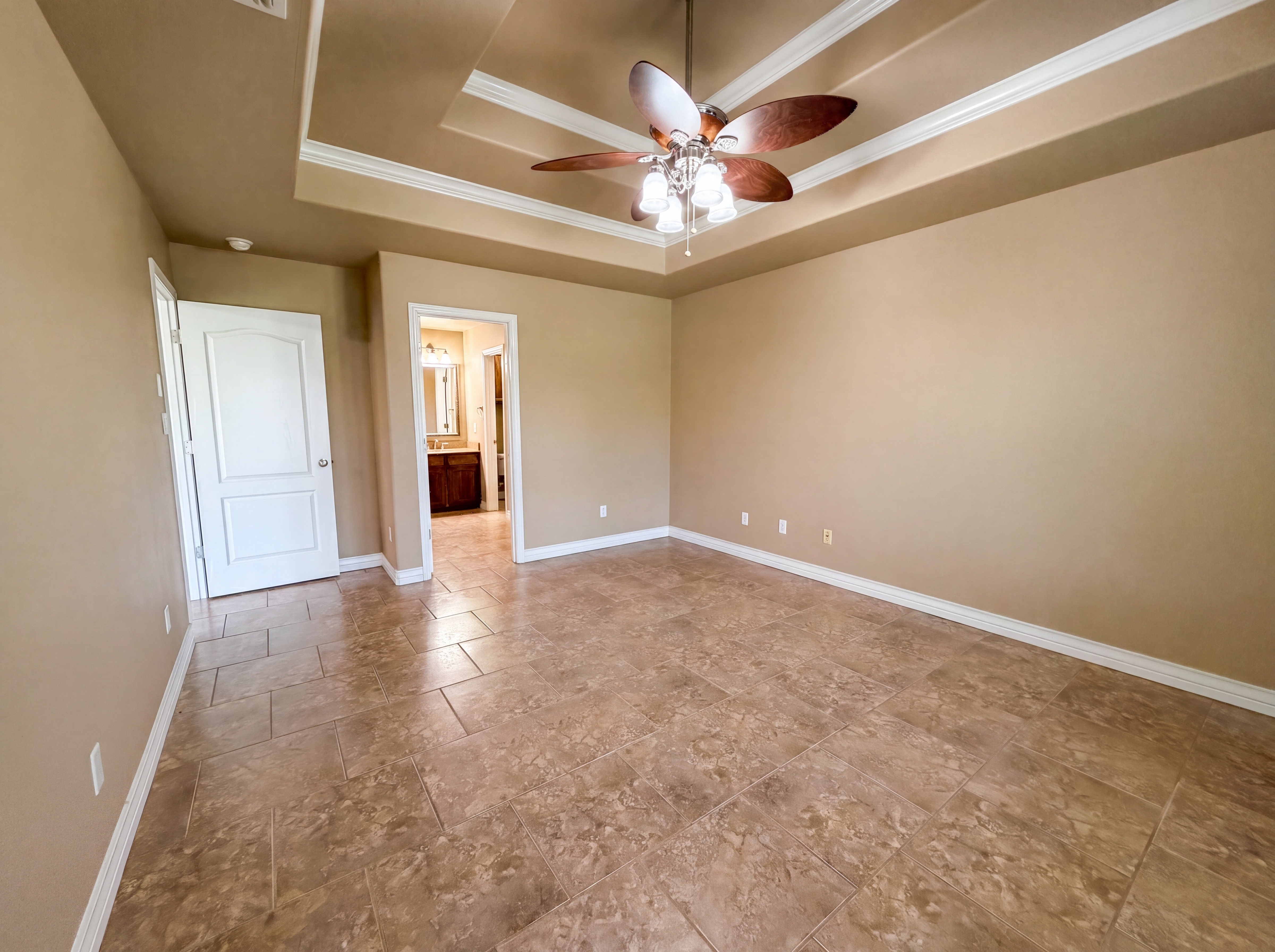 Photo 4 of 16 of 11318 Brendel Ln, Corpus Christi, TX