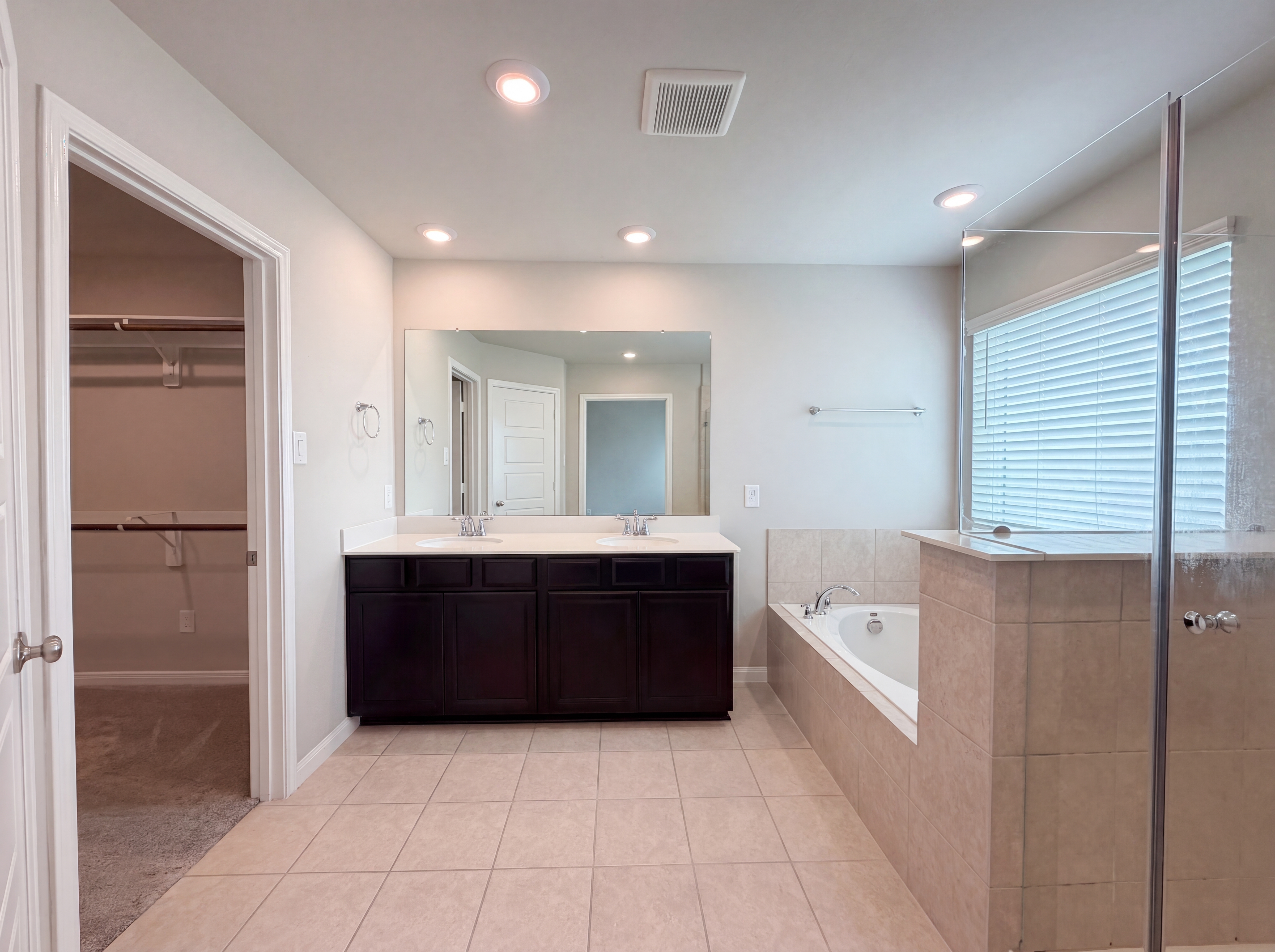 Photo 6 of 21 of 4403 Upland Stream Ln, Katy, TX