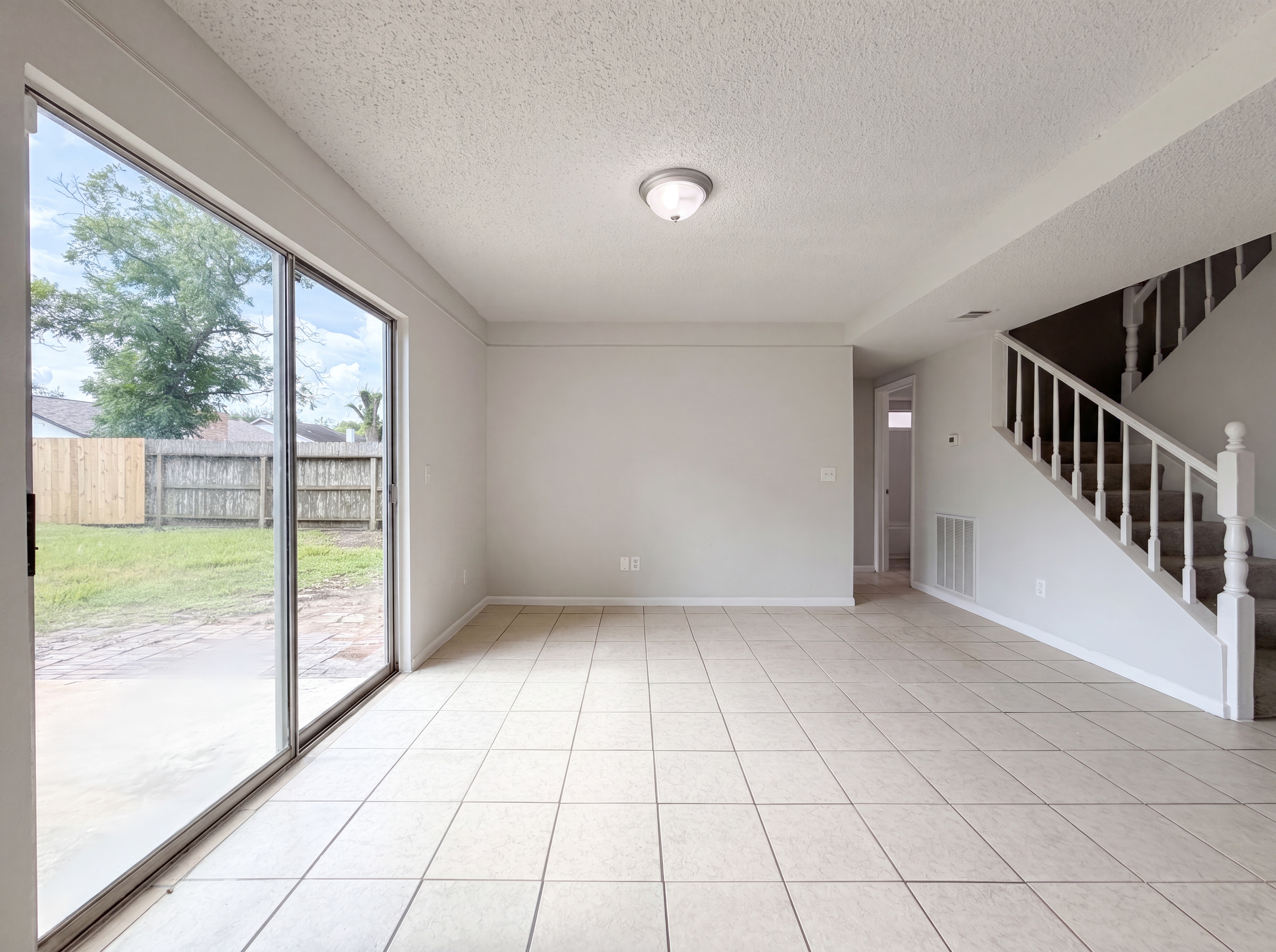 Photo 9 of 21 of 807 Mountain Meadows Dr, Katy, TX