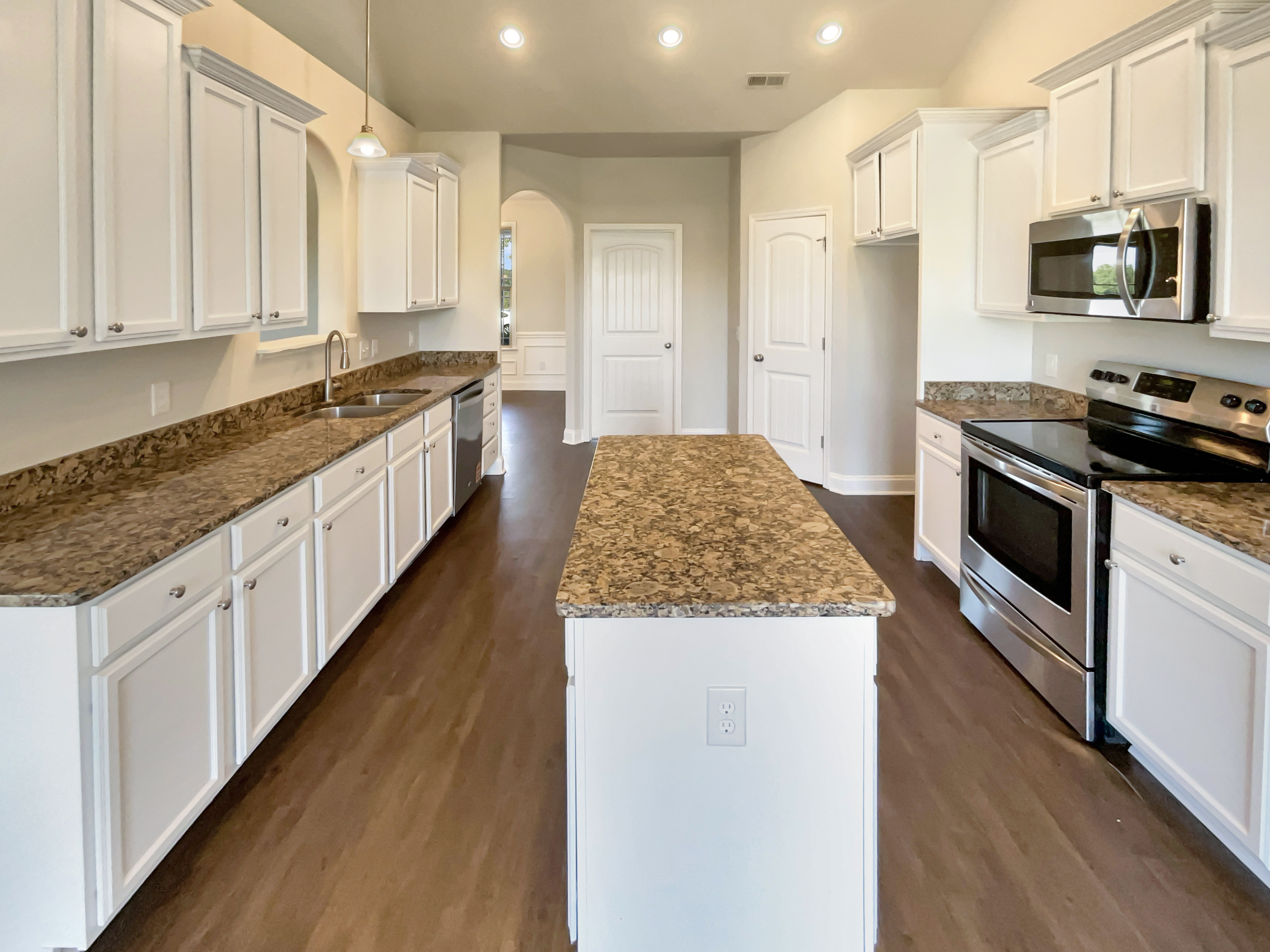Photo 6 of 23 of 917 Garnet Cir, Chesnee, SC