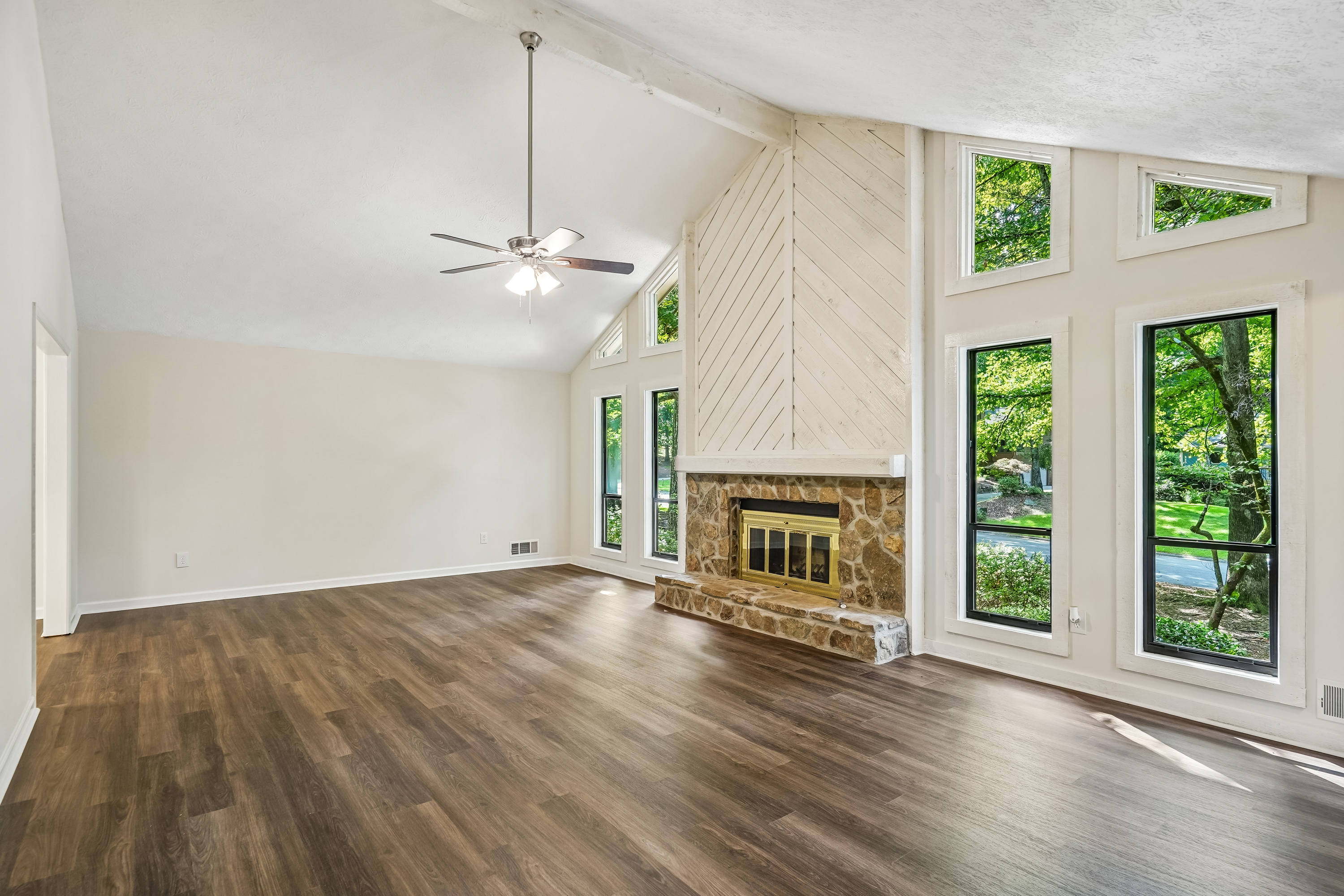 Photo 31 of 38 of 4927 Dillards Mill Way, Peachtree Corners, GA
