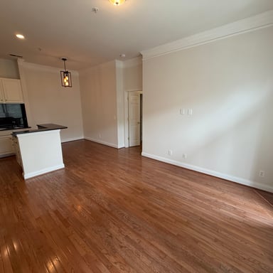 Property photo 3 of 774 N Davidson St