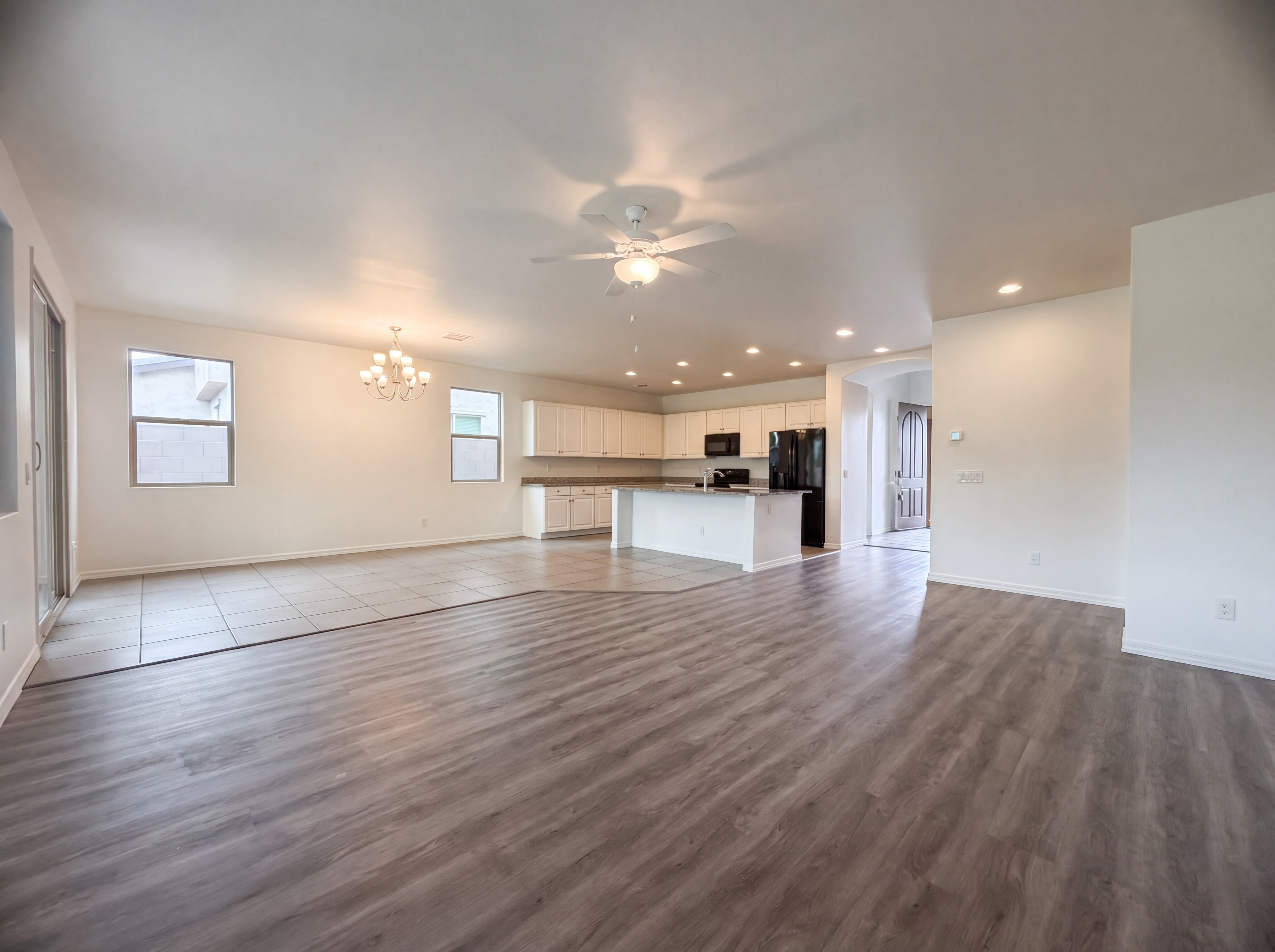 Photo 3 of 19 of 20442 E Thornton Ct, Queen Creek, AZ