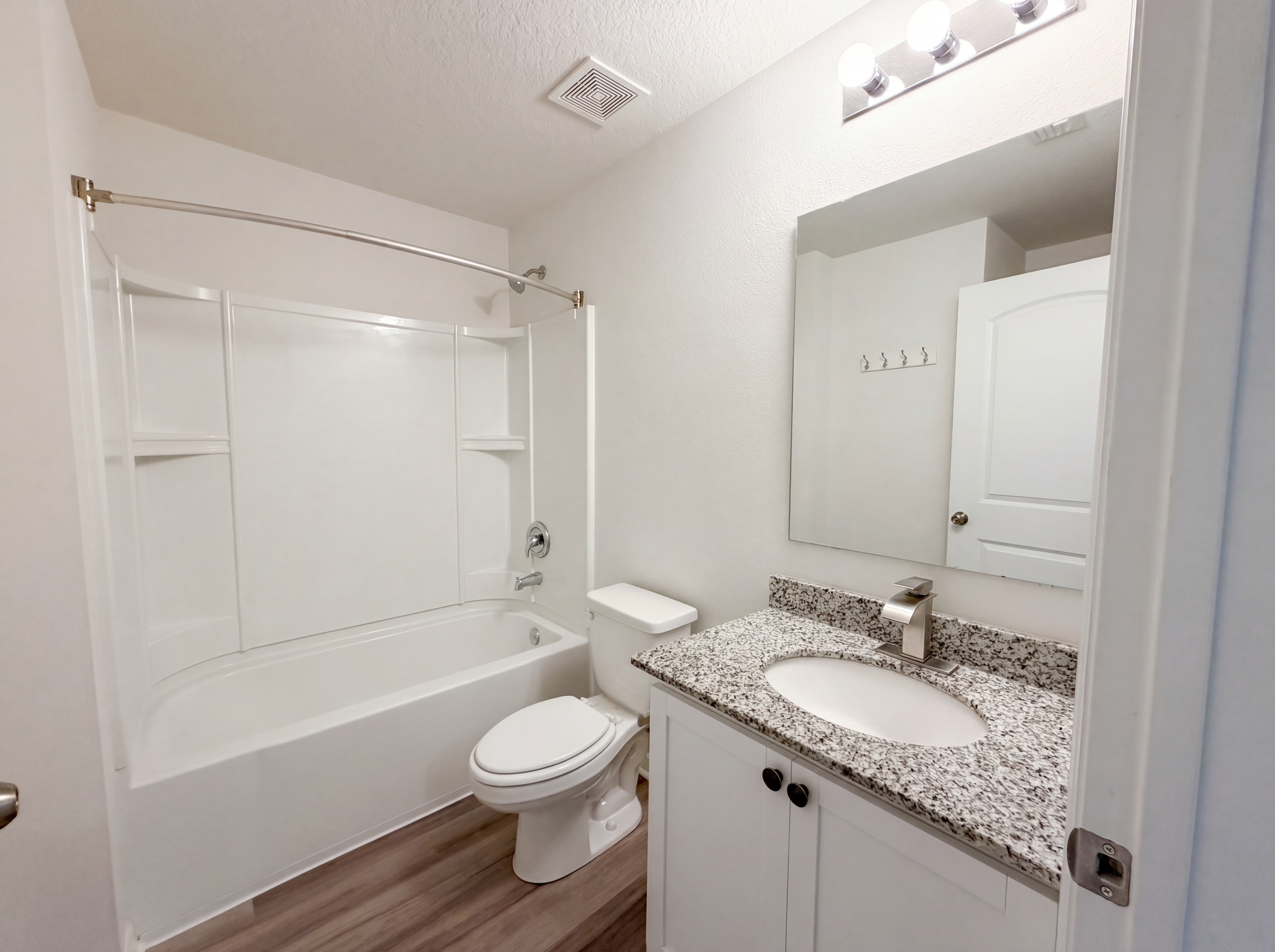 Photo 9 of 17 of 171 River Ridge Pl, Welaka, FL