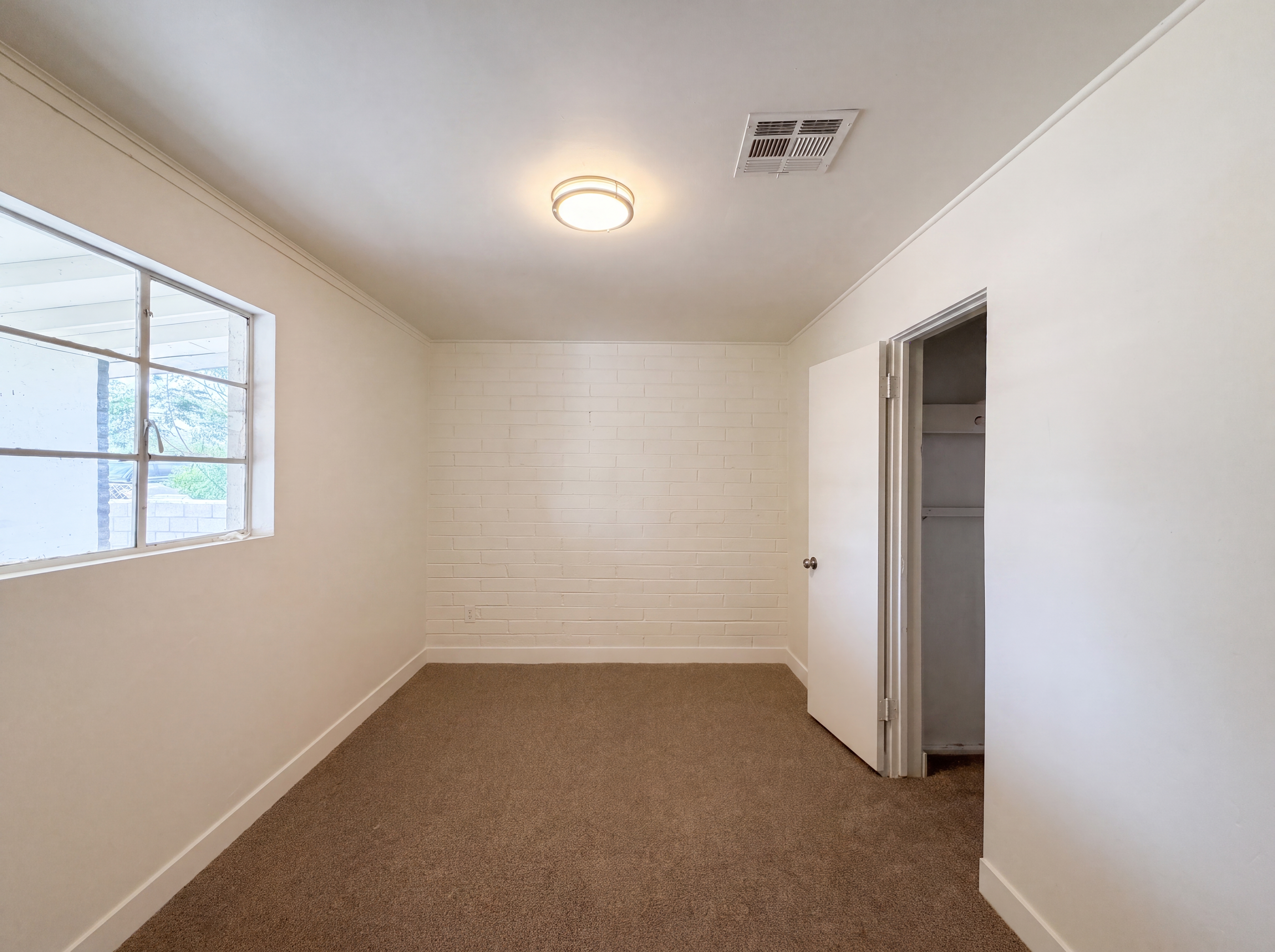 Photo 9 of 21 of 1507 W Wier Ave, Phoenix, AZ
