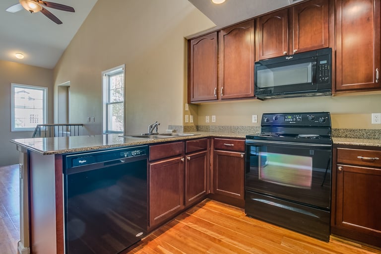 Photo 3 of 28 - 4273 E Jasper Dr, Gilbert, AZ 85296