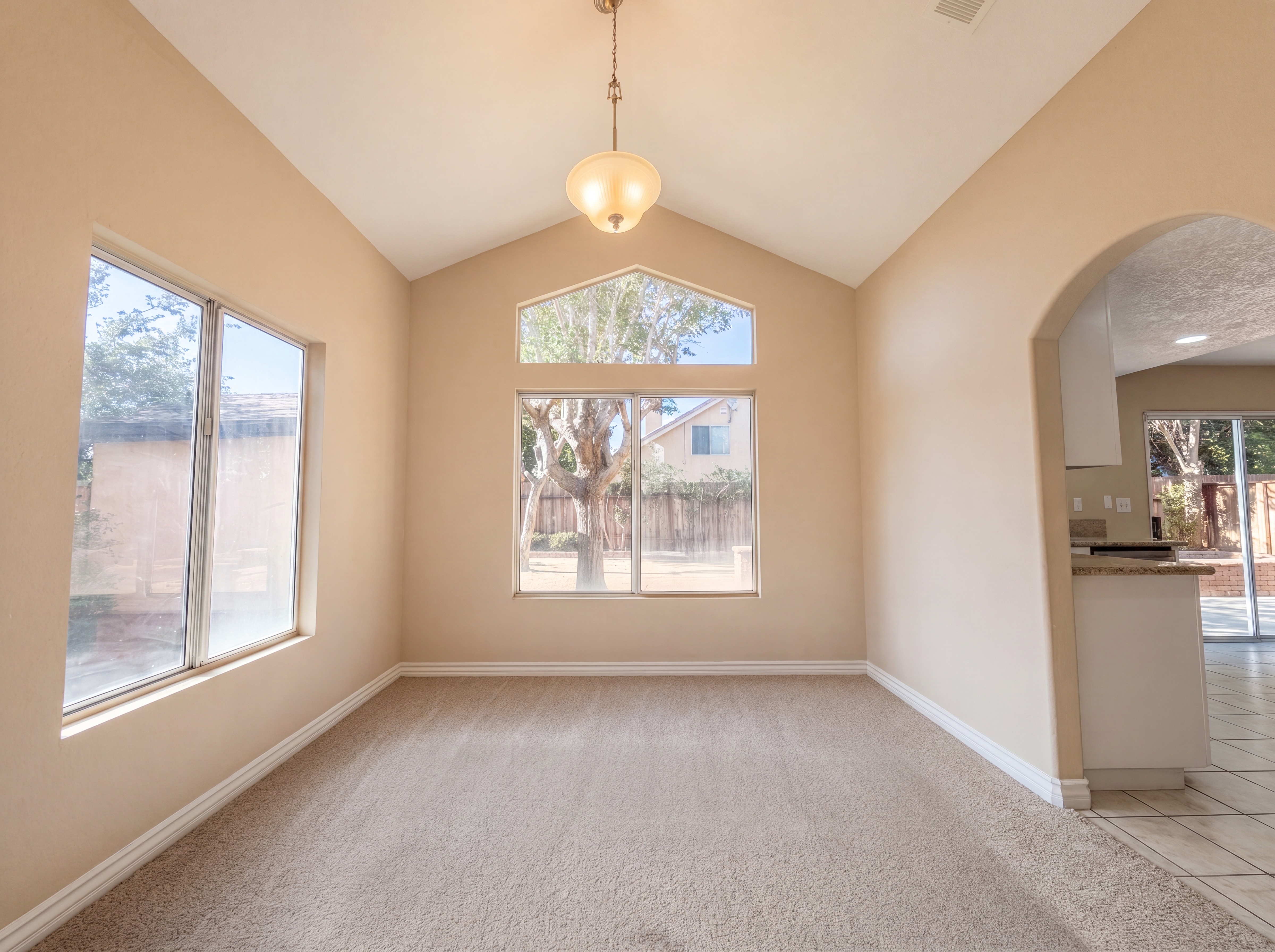 Photo 6 of 28 of 5545 W Avenue L6, Lancaster, CA