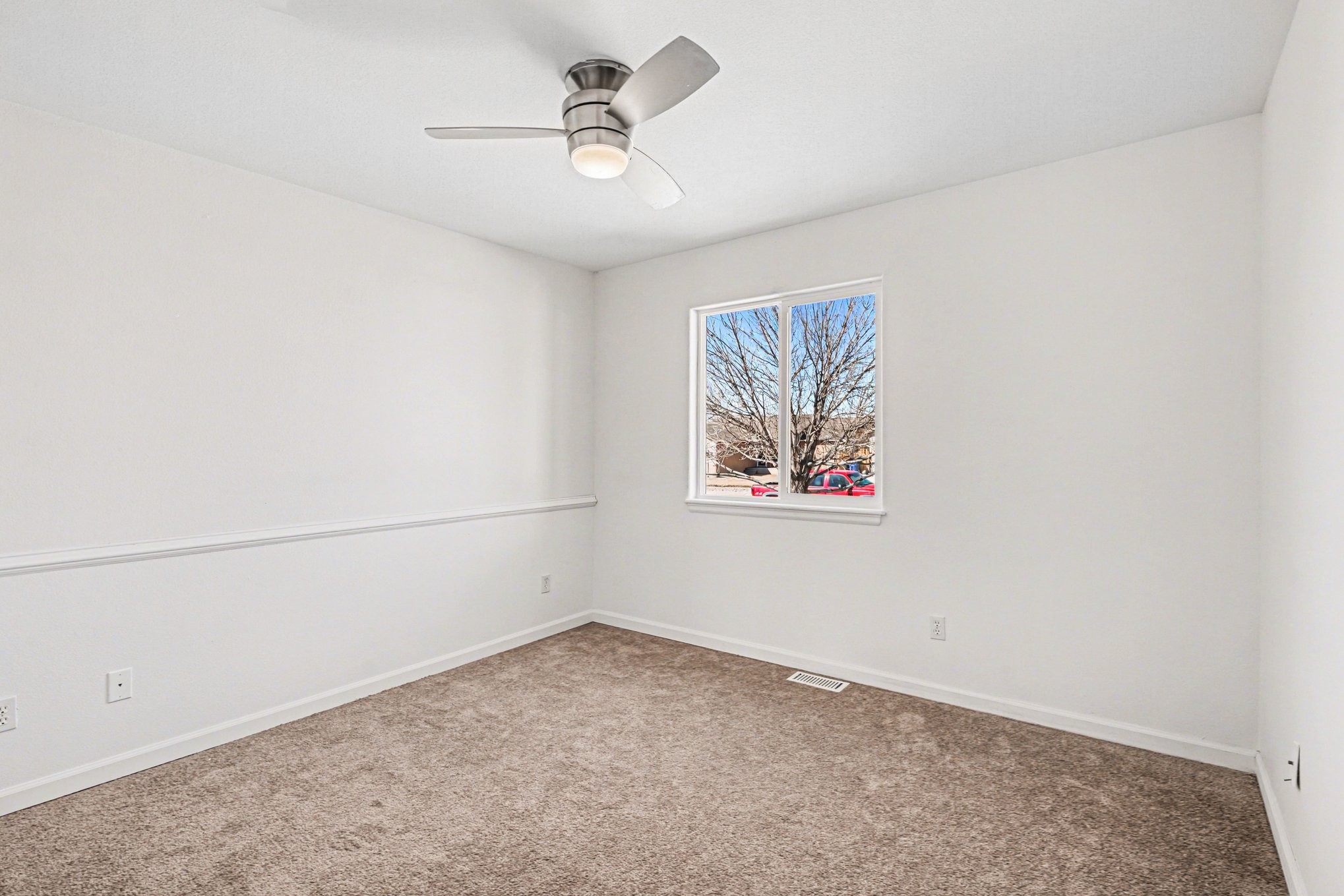Photo 15 of 18 of 5108 Aramis Ct, Pueblo, CO