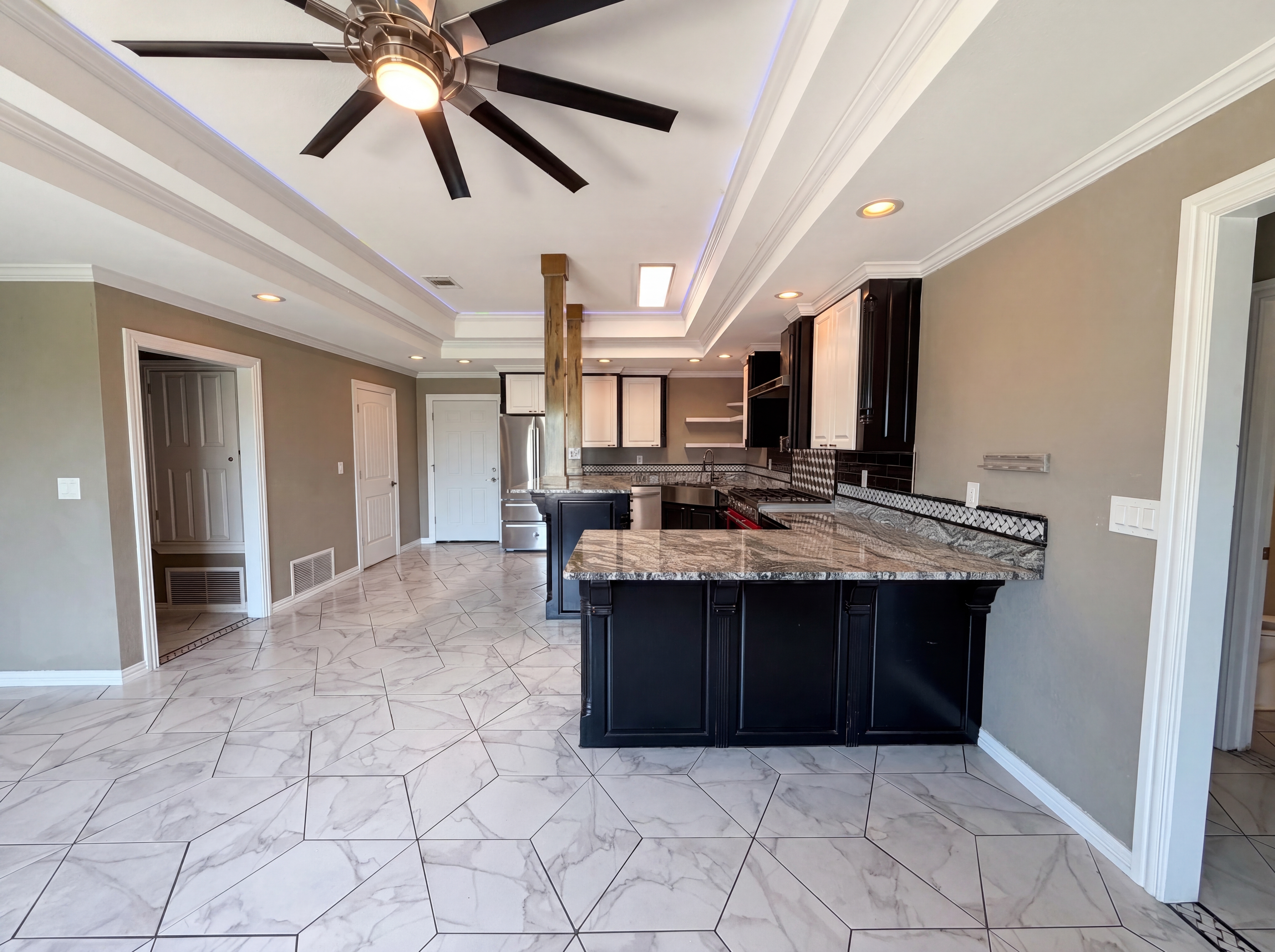 Photo 7 of 19 of 8422 Alabama Ave, Temple, TX