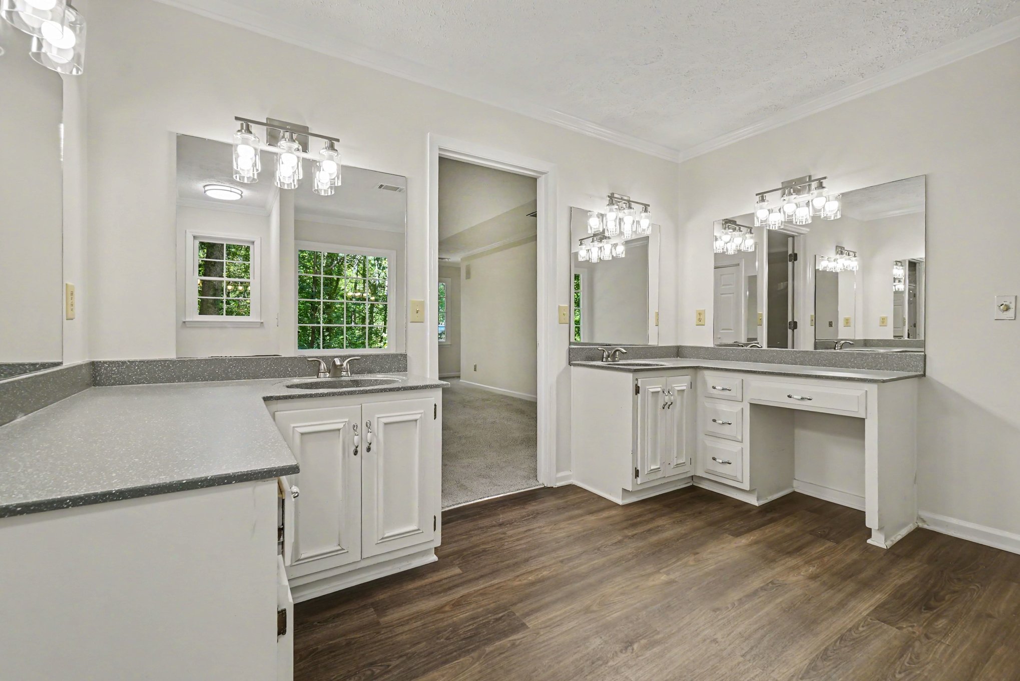Photo 13 of 20 of 515 Teresa Ln, Canton, GA