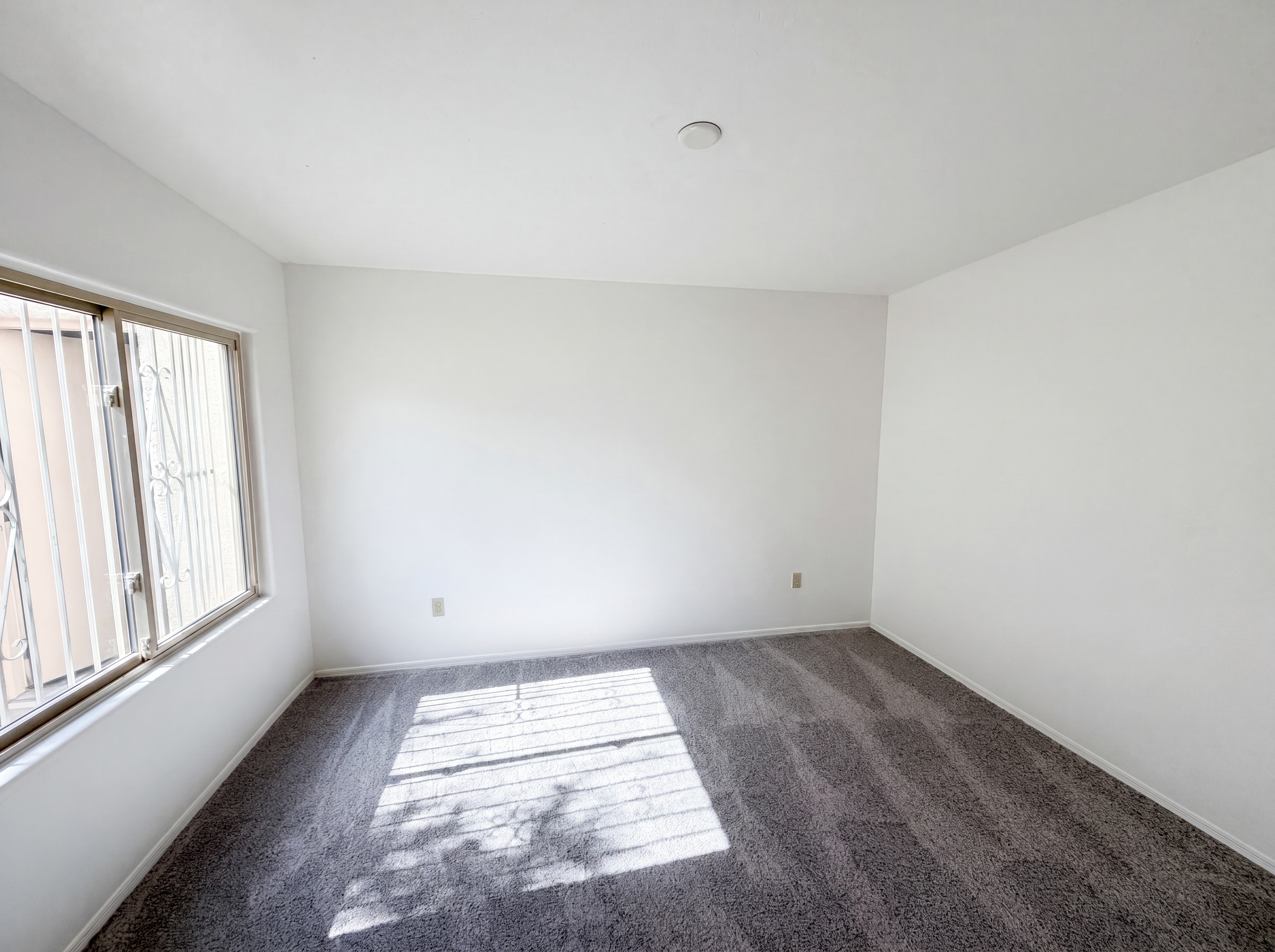 Photo 11 of 18 of 7855 E Roget Dr, Tucson, AZ