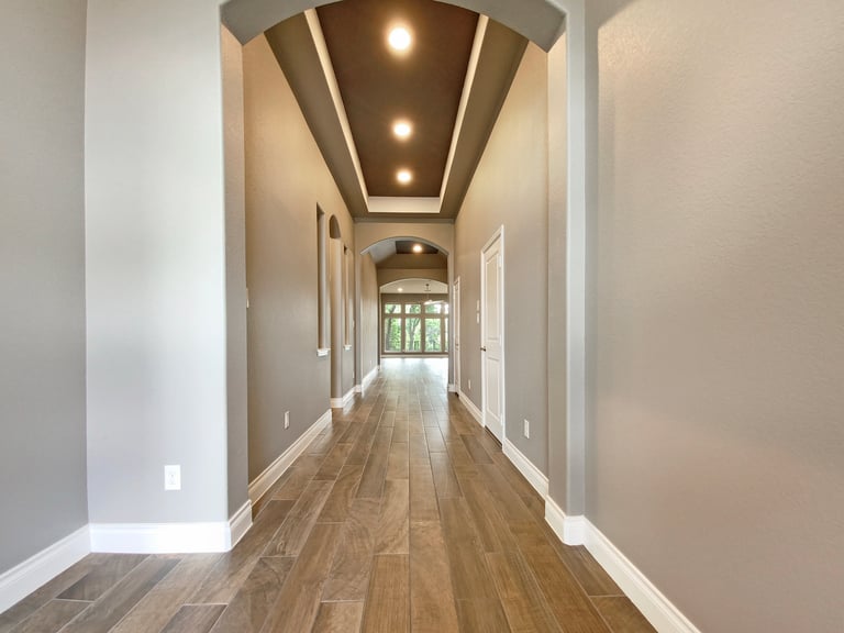 Photo 8 of 31 - 512 Judge Fisk Dr, Leander, TX 78641