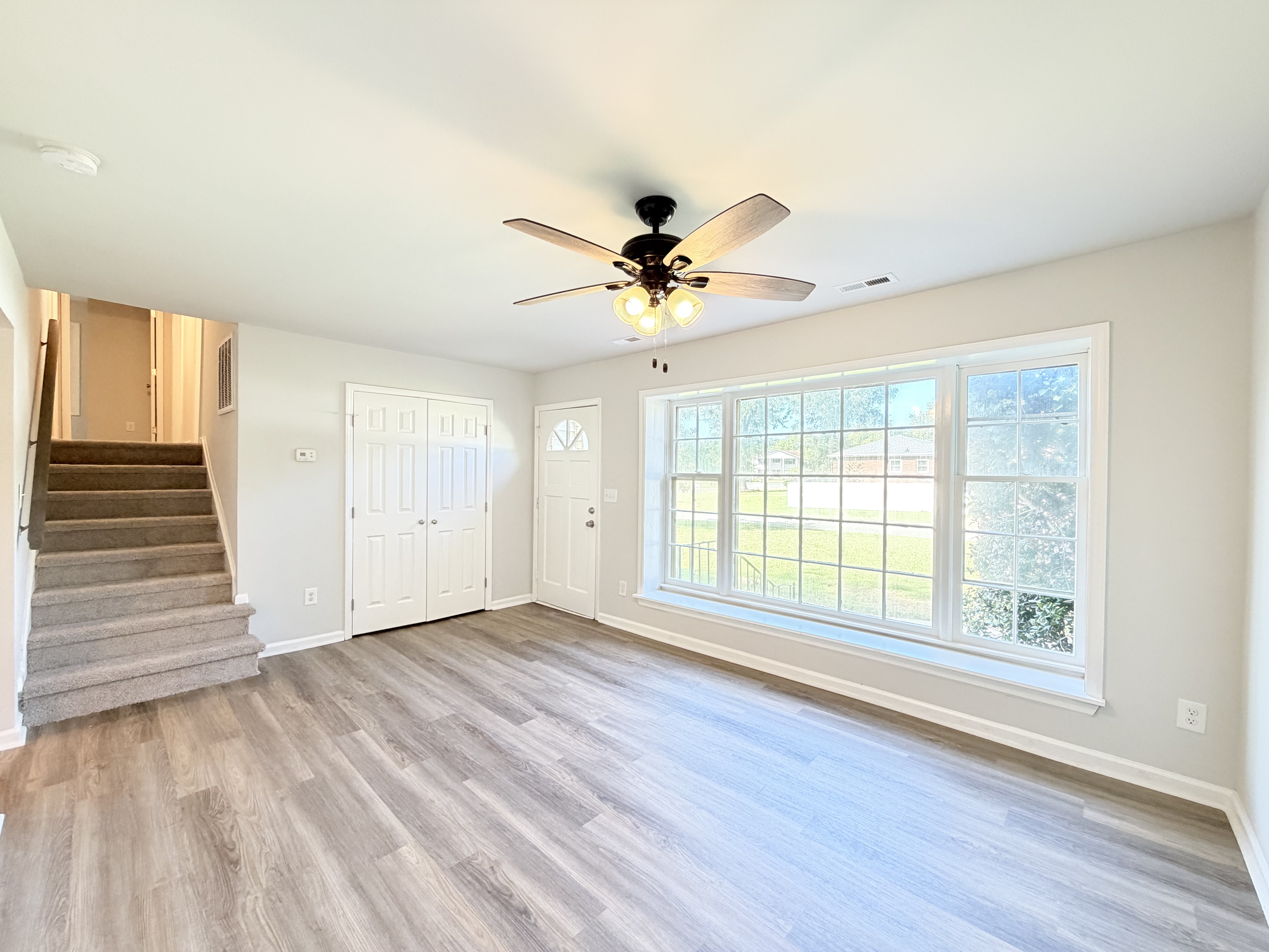 Photo 3 of 20 of 2717 O Hara Dr, Charlotte, NC