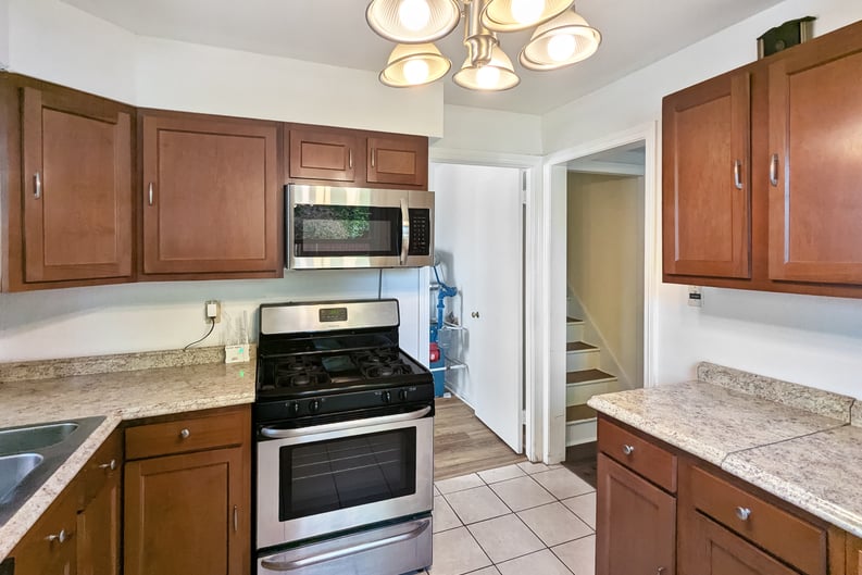 Property photo 2 of 4135 Eastway Rd