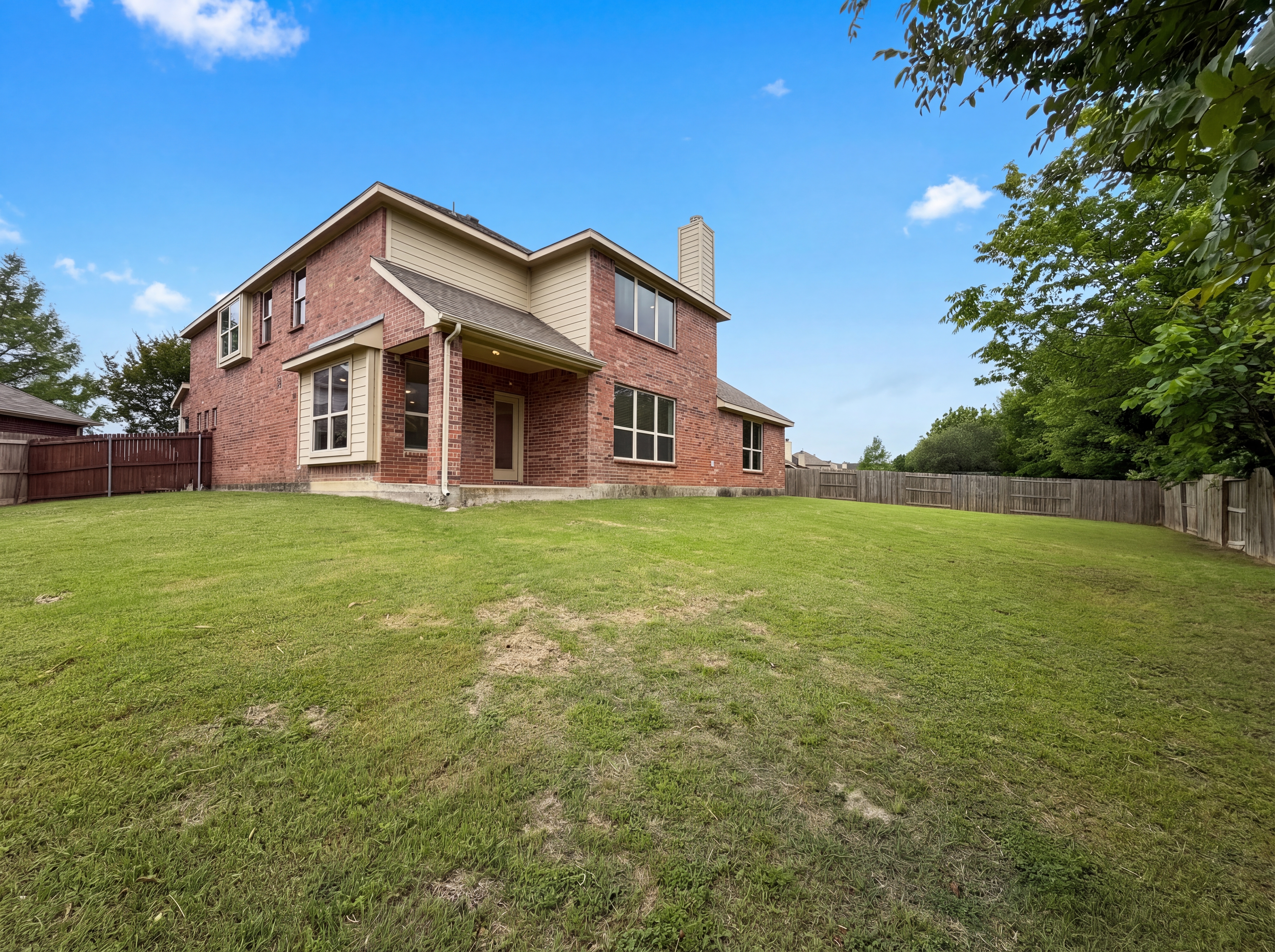 Photo 30 of 32 of 2900 Preston Ln, Wylie, TX