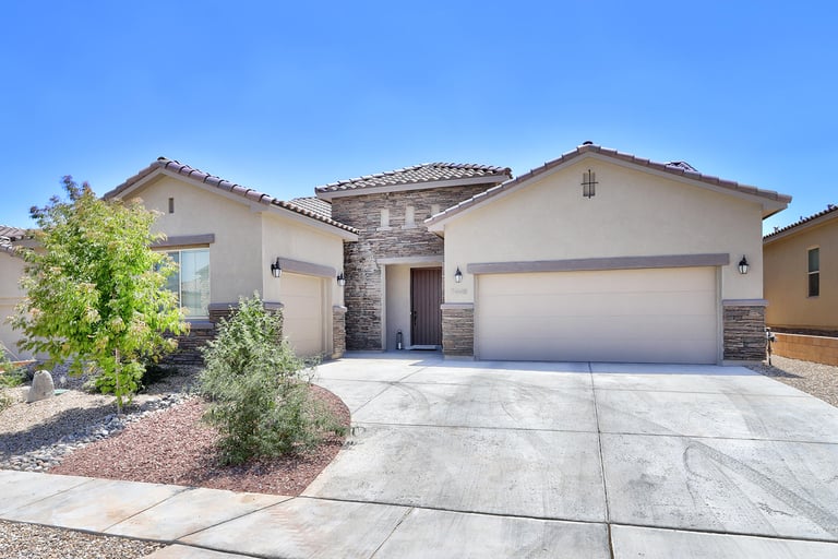 7448 Window Peak Rd NW, Albuquerque, NM 87114 | Opendoor