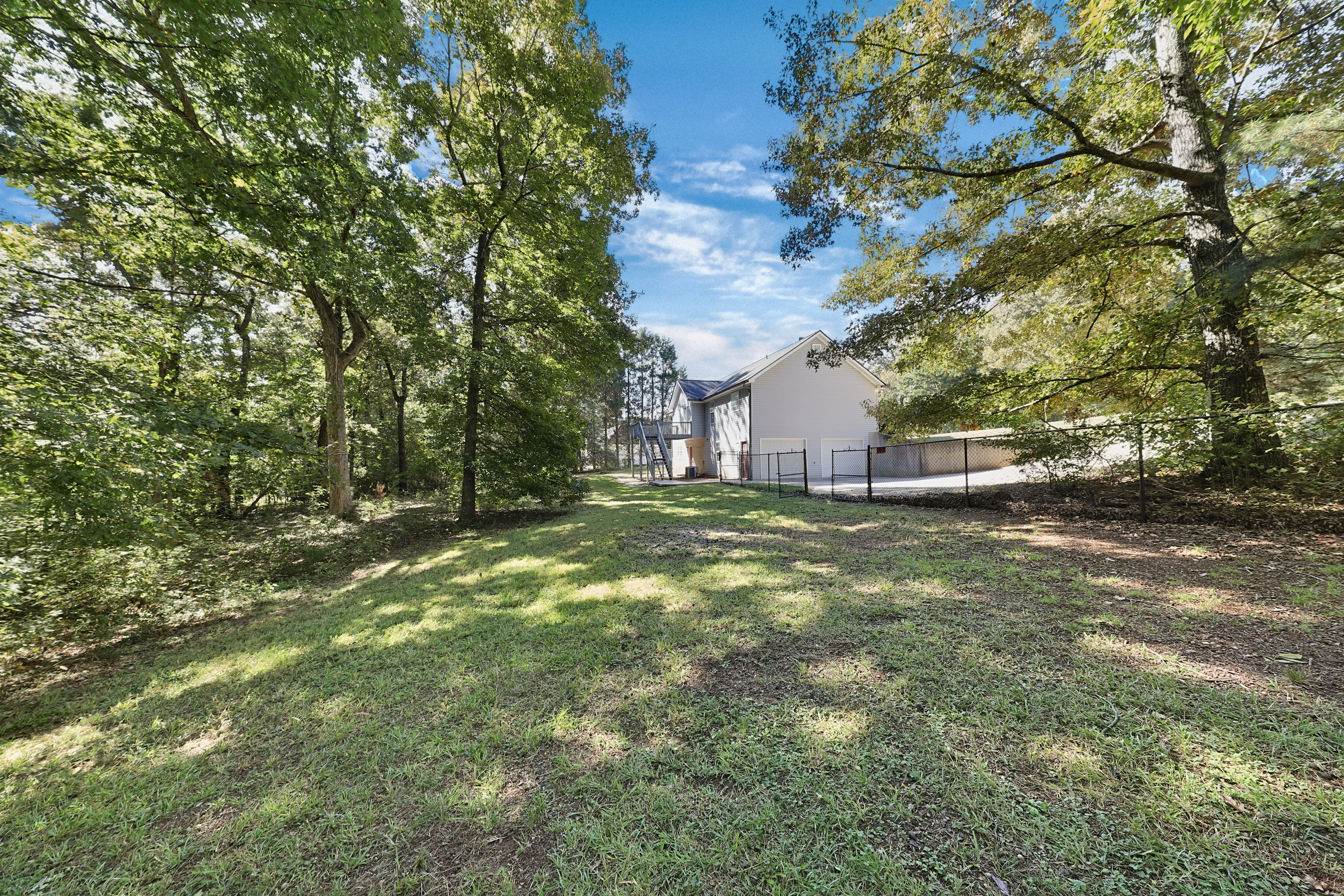 Photo 22 of 24 of 4942 Alpine Ct, Winston, GA