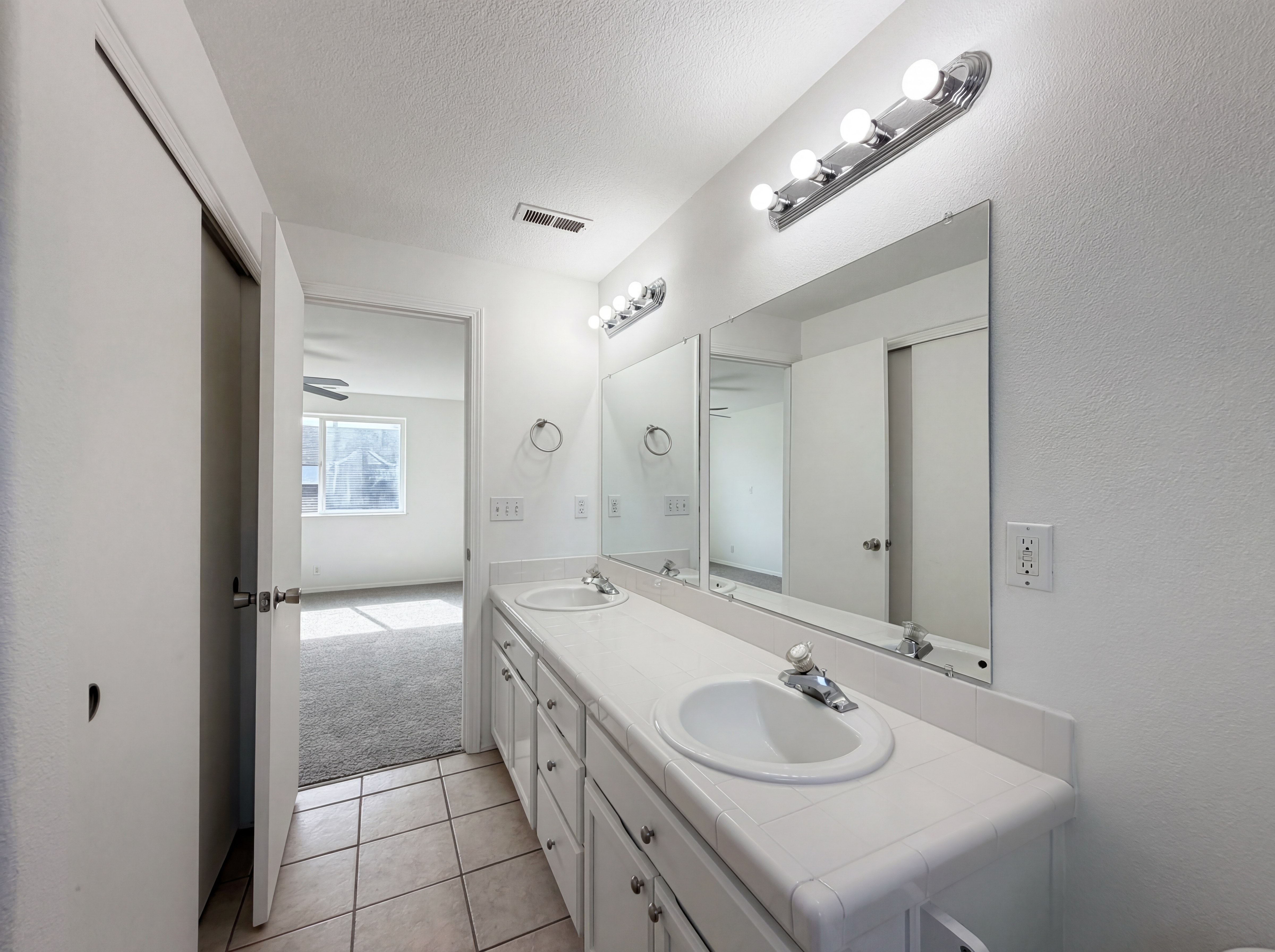 Photo 16 of 20 of 59130 Oak Glen Ave, Saint Helens, OR