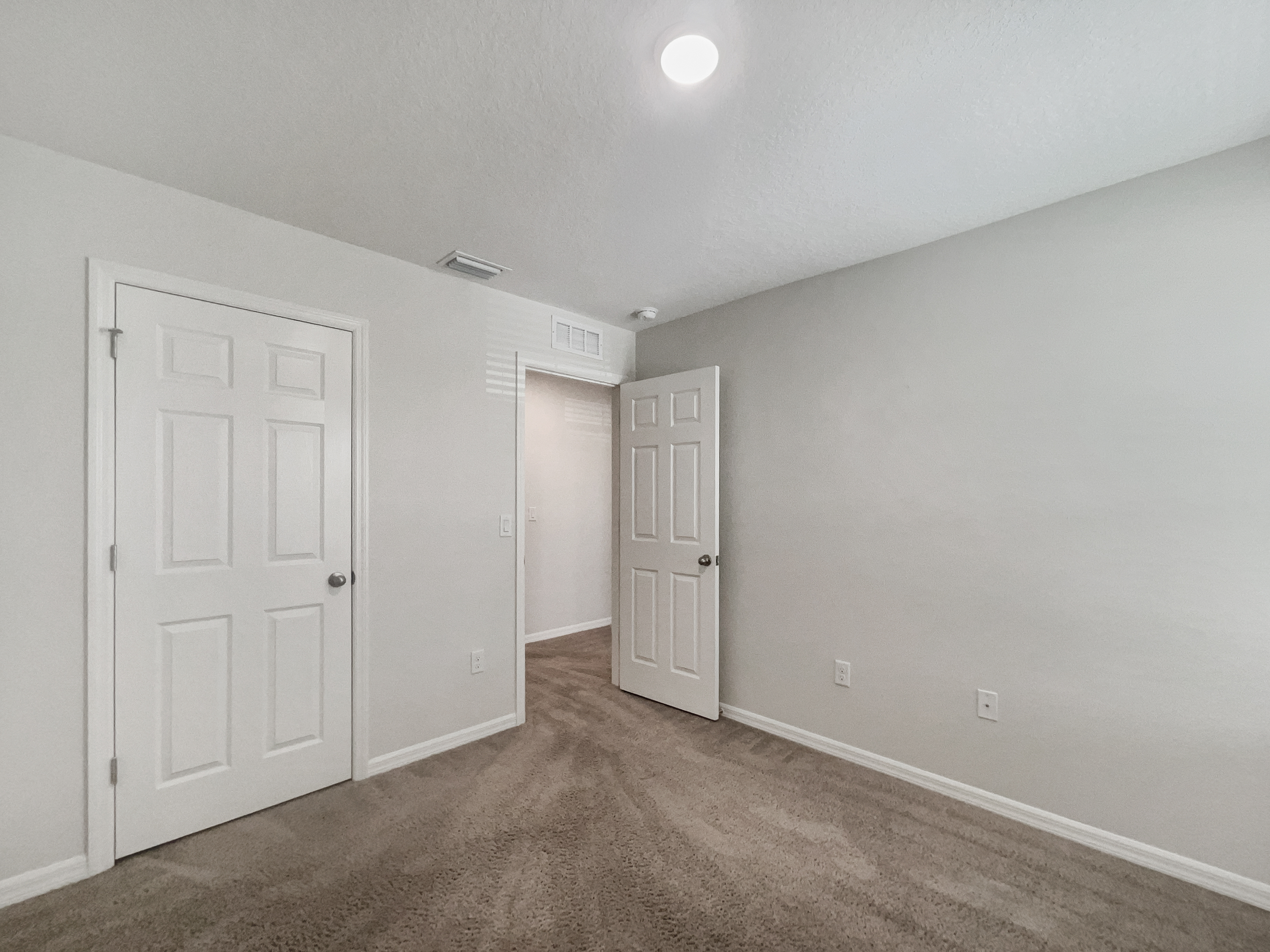 Photo 23 of 32 of 13001 Upward Pl, Riverview, FL