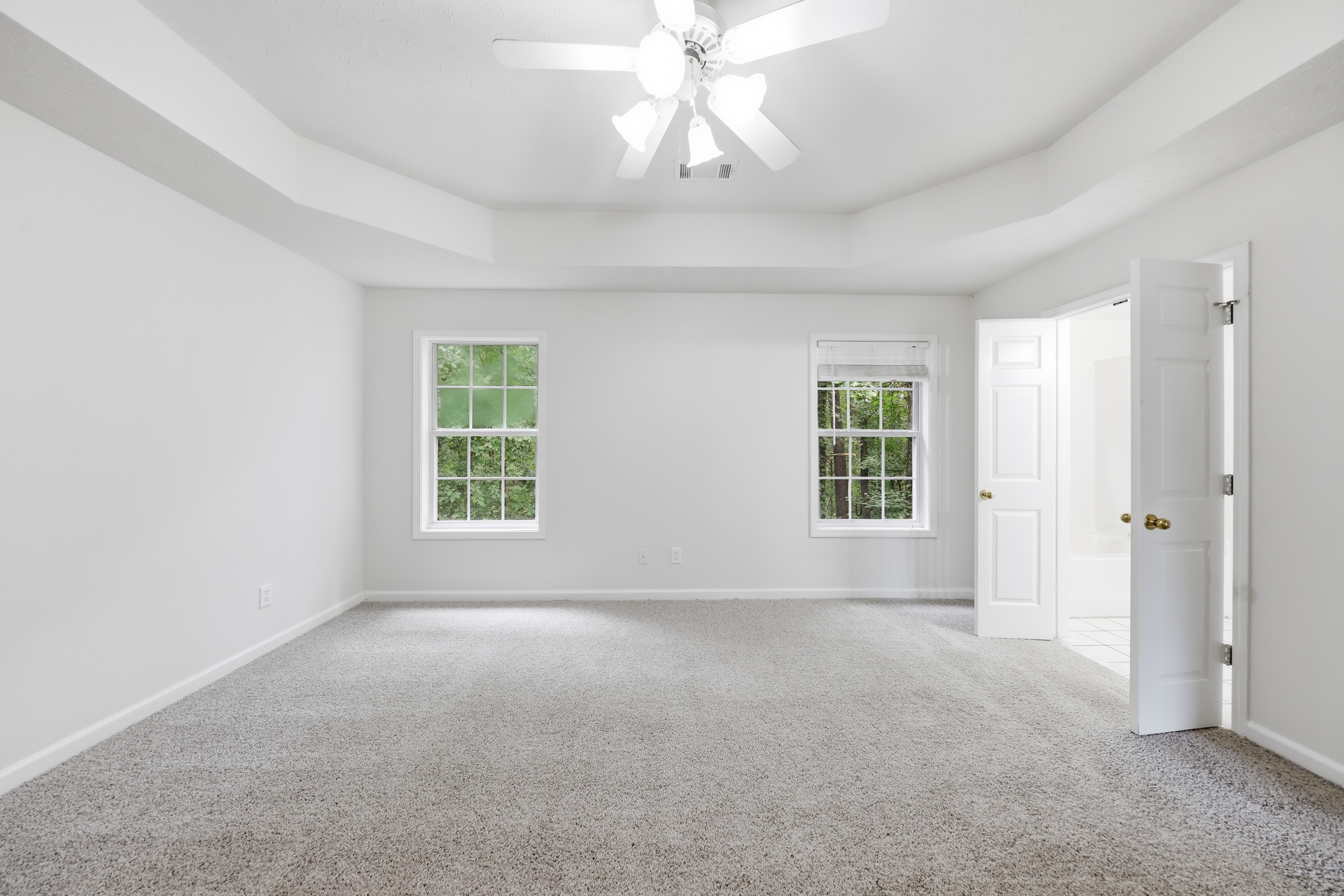 Photo 4 of 39 of 208 Foxdale Ct, Lagrange, GA