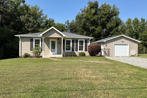 Photo 1 of 33 of 4982 Follansbee Rd, Winston Salem, NC