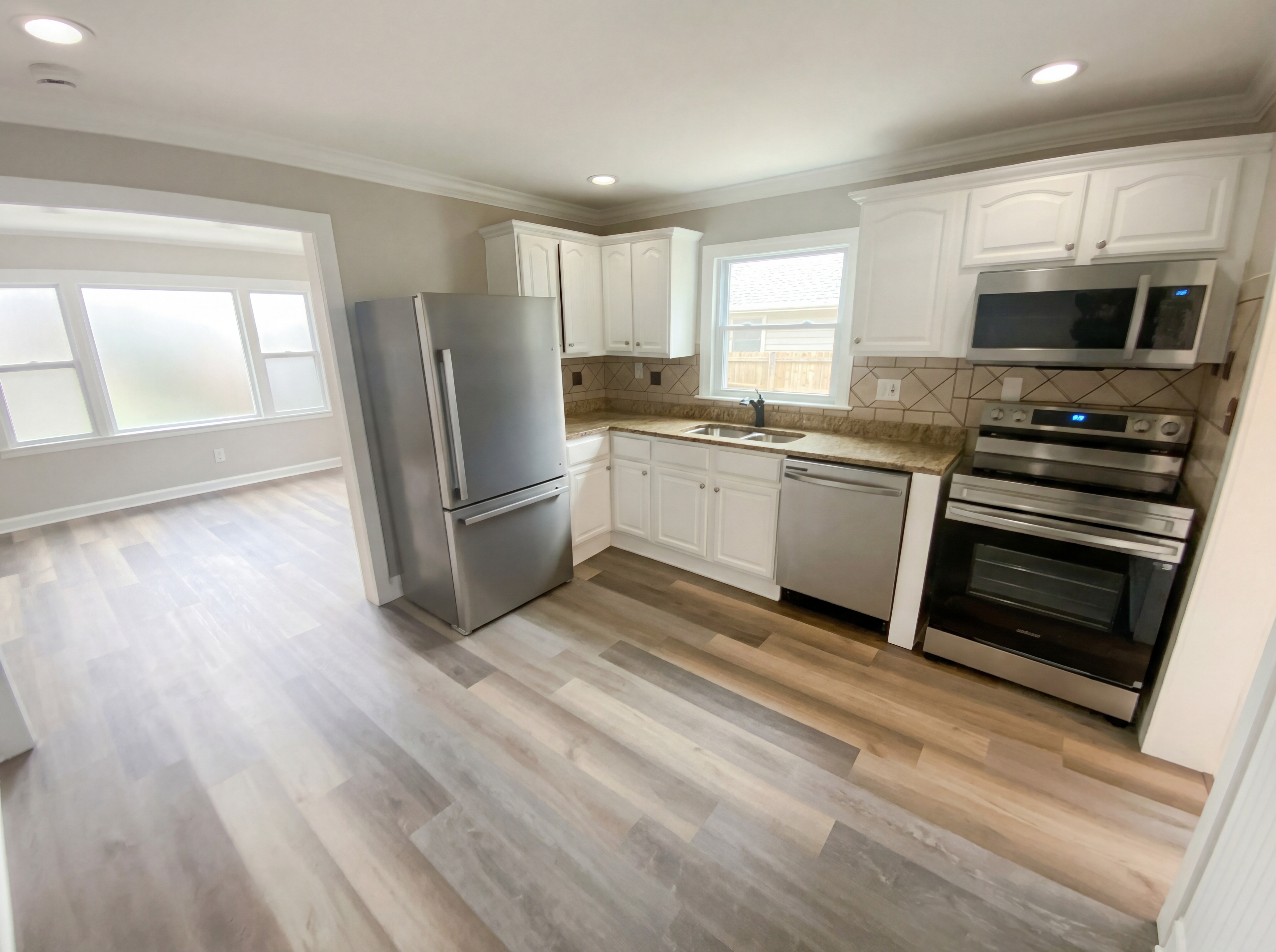 Photo 9 of 21 of 2122 Kilborne Dr, Charlotte, NC