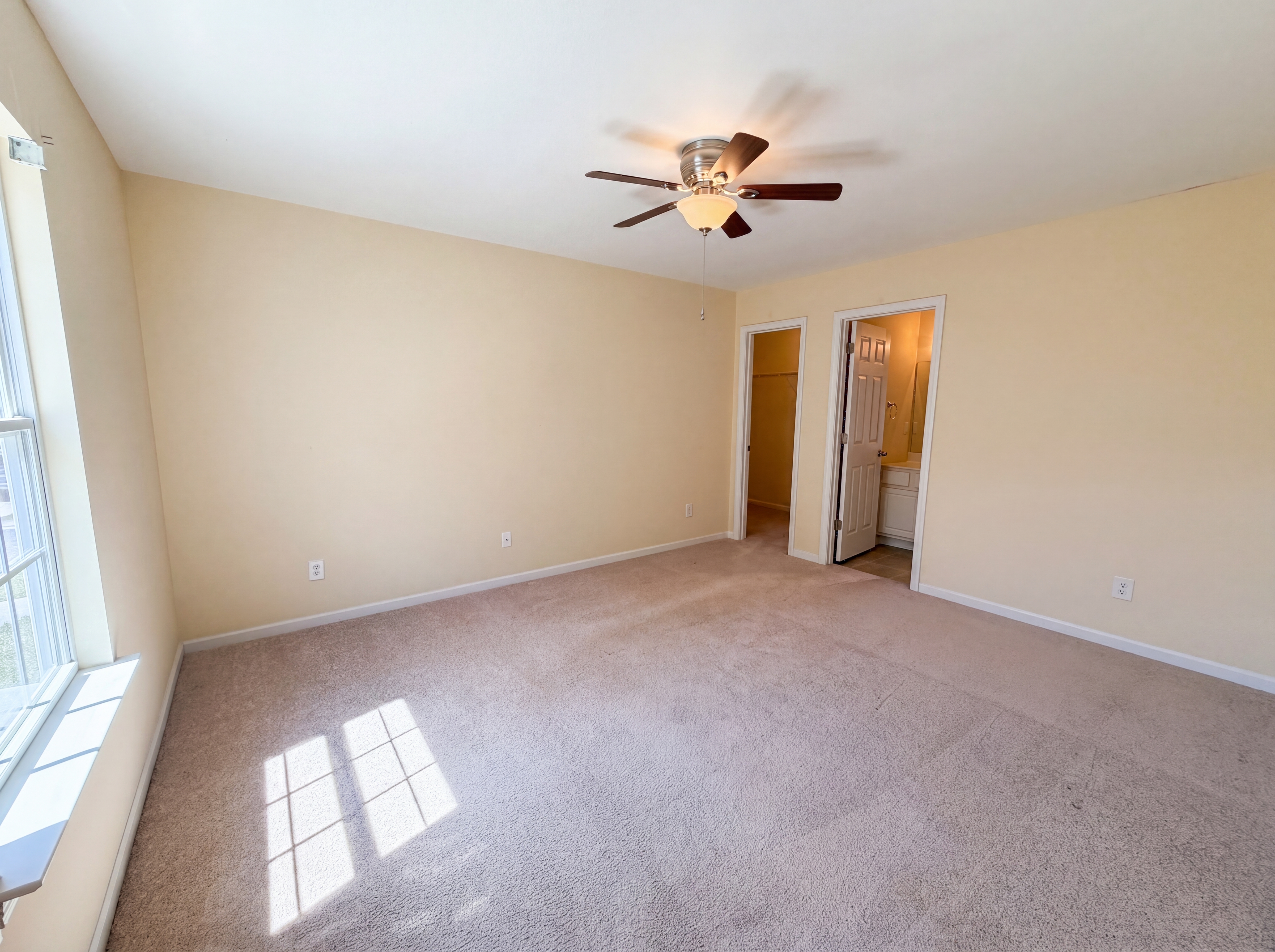 Photo 7 of 15 of 1033 Rabon Pond Dr, Columbia, SC