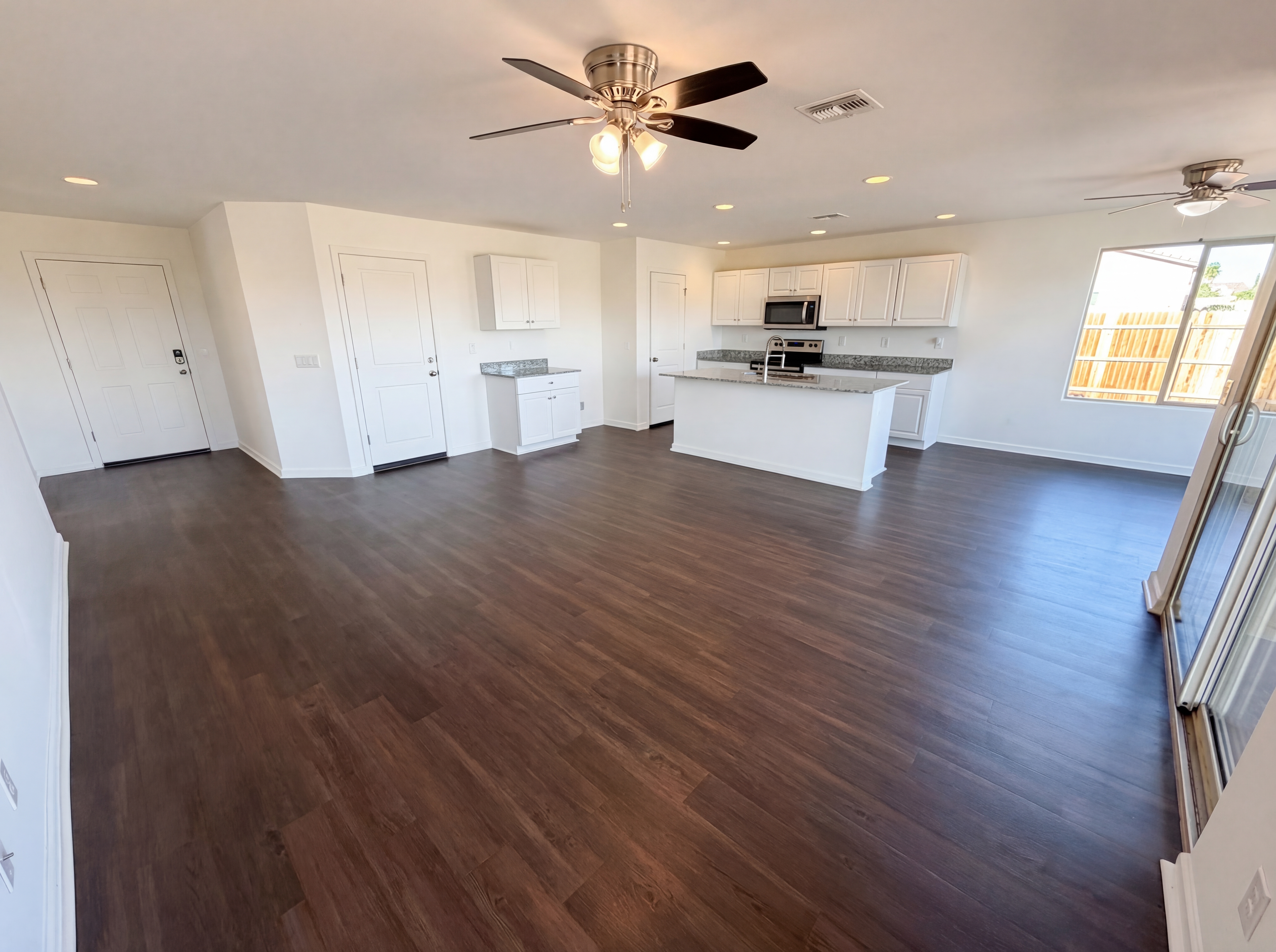 Photo 3 of 28 of 60 W Monte Cristo Dr, Wickenburg, AZ