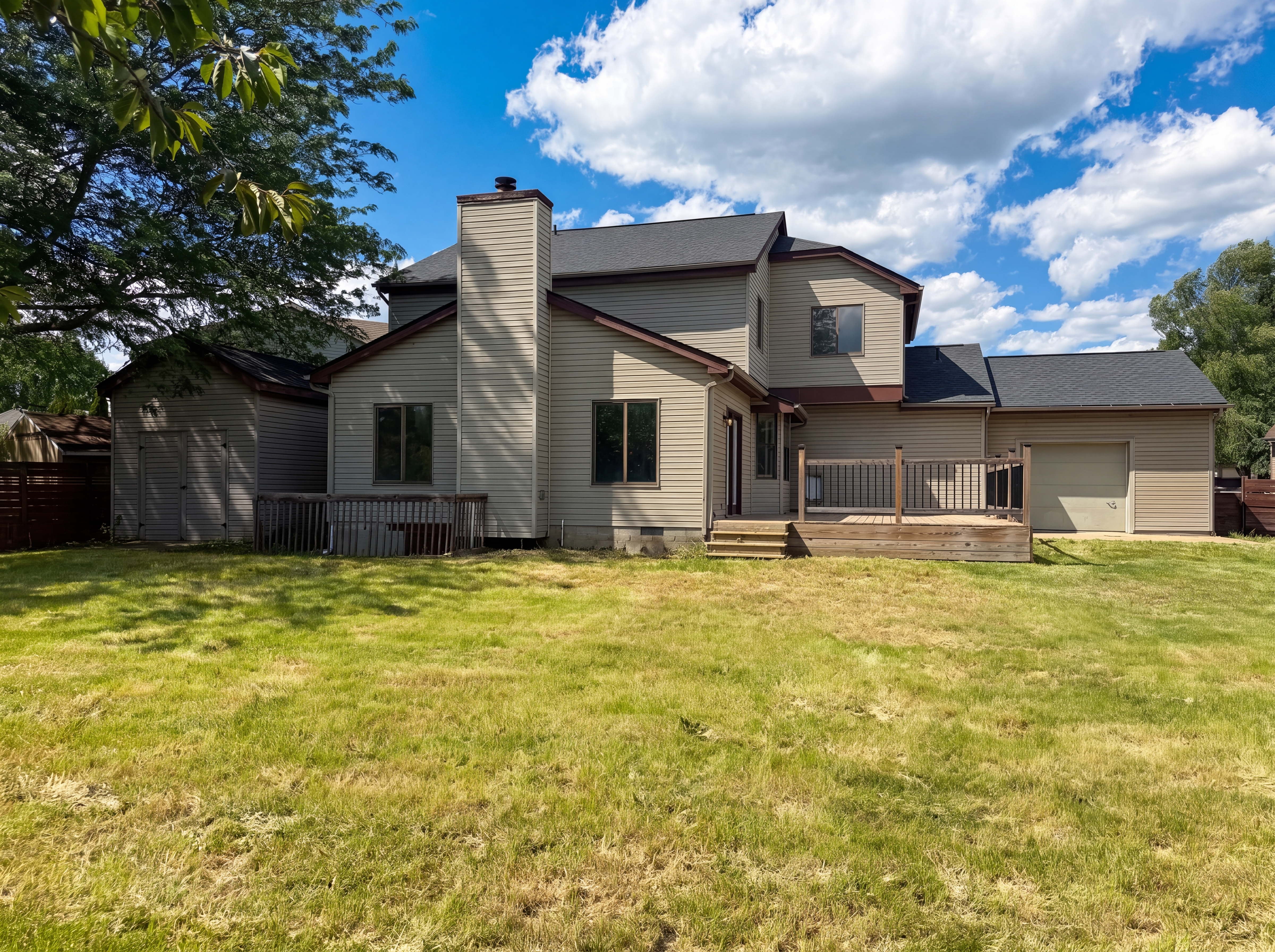 Photo 5 of 41 of 3581 Meadowgate Ct, Pickerington, OH