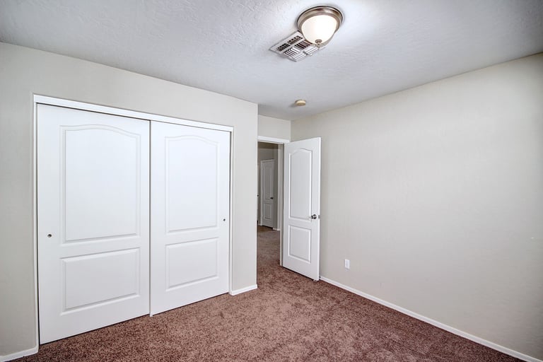 Photo 18 of 26 - 880 N Kingston St, Gilbert, AZ 85233