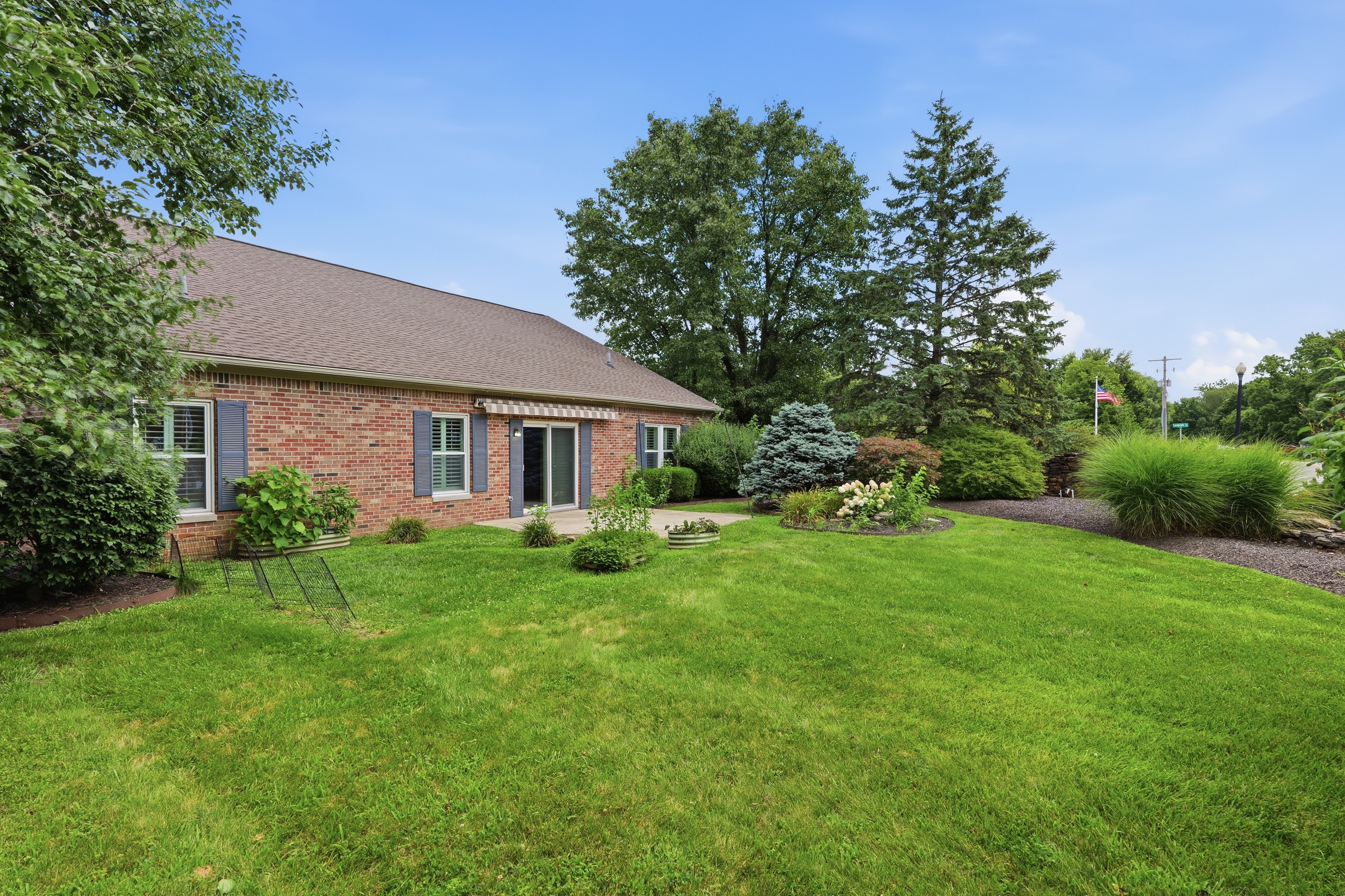 Photo 23 of 27 of 8123 Little Circle Rd, Noblesville, IN