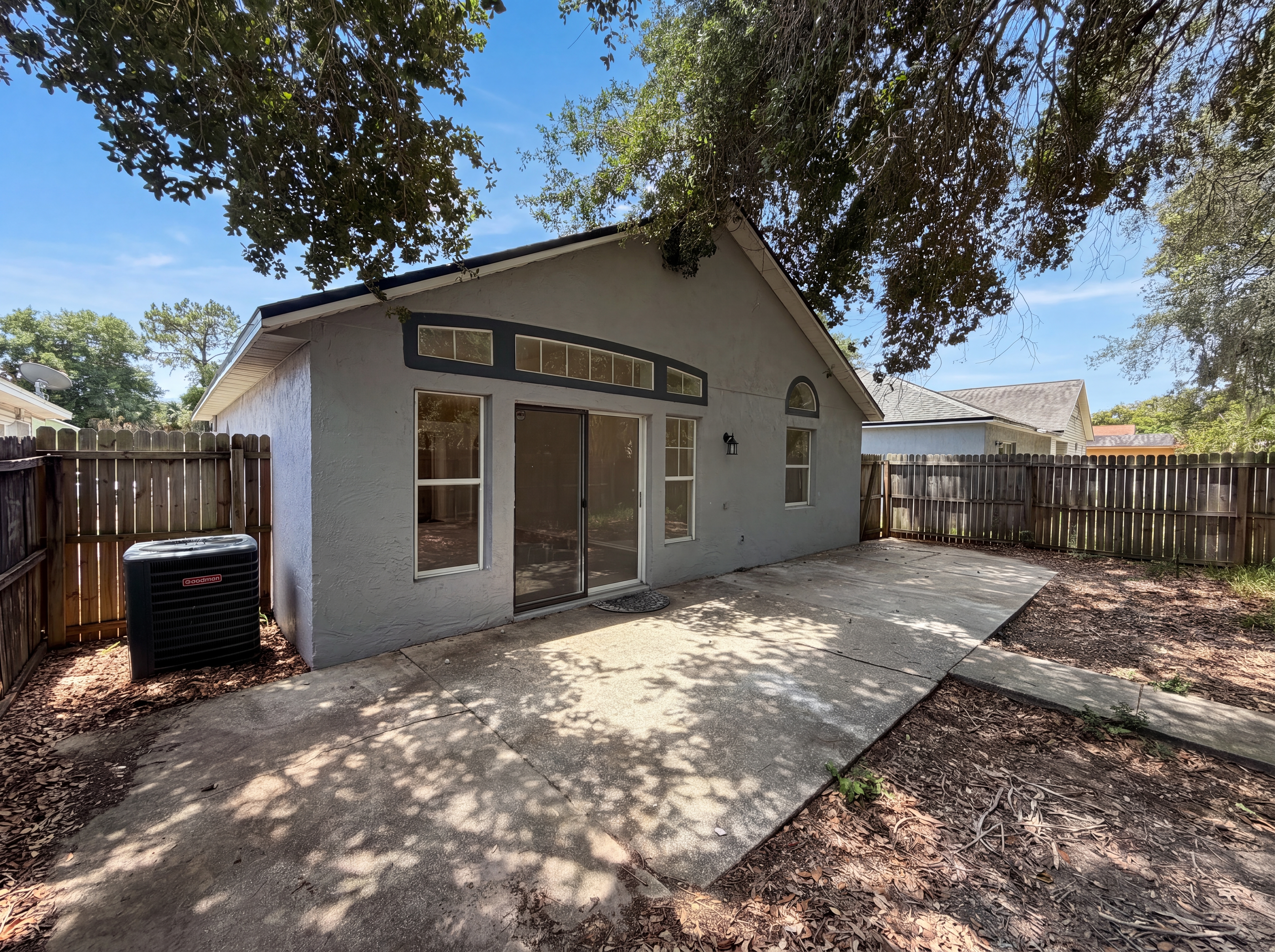 Photo 5 of 20 of 114 Pamala Ct, Sanford, FL