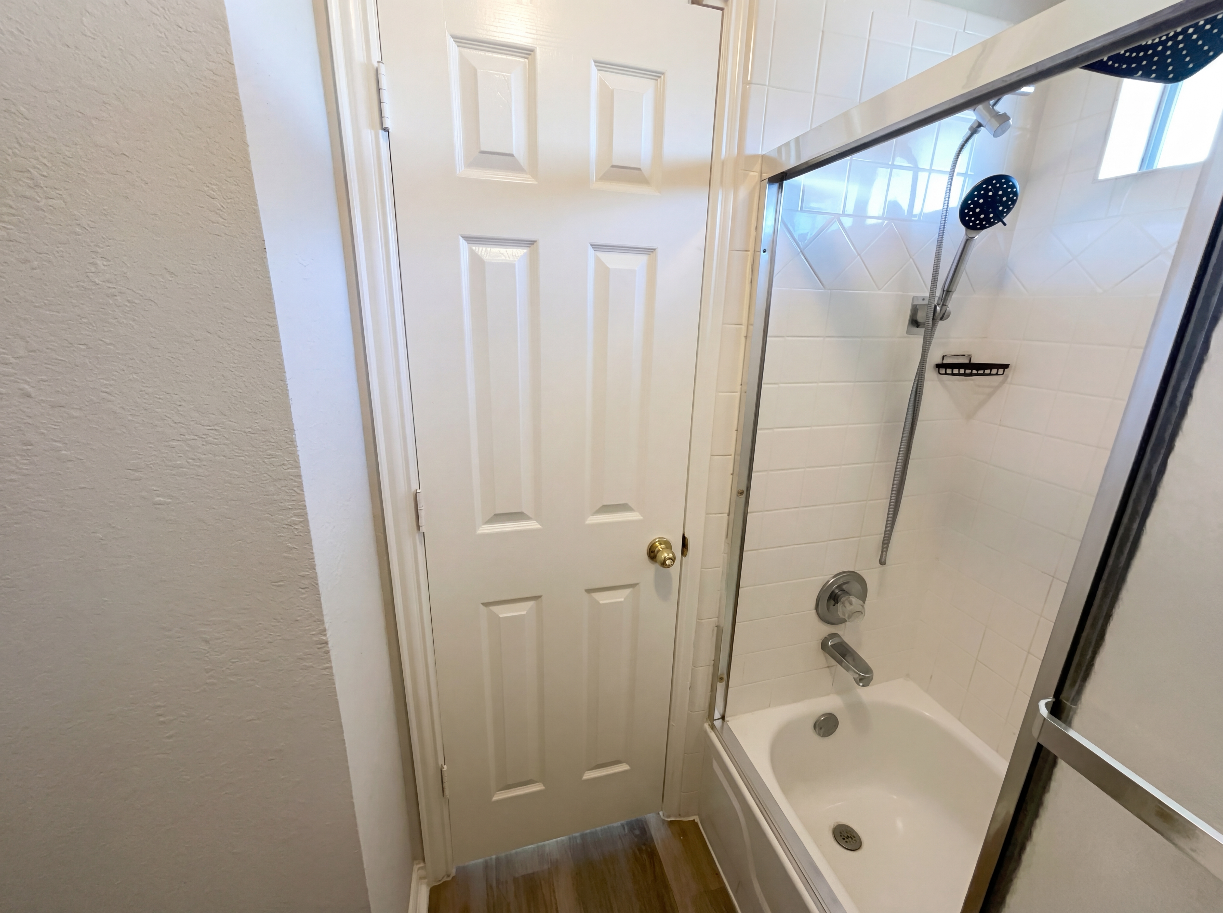 Photo 8 of 23 of 3421 Sandy Trail Ln, Plano, TX