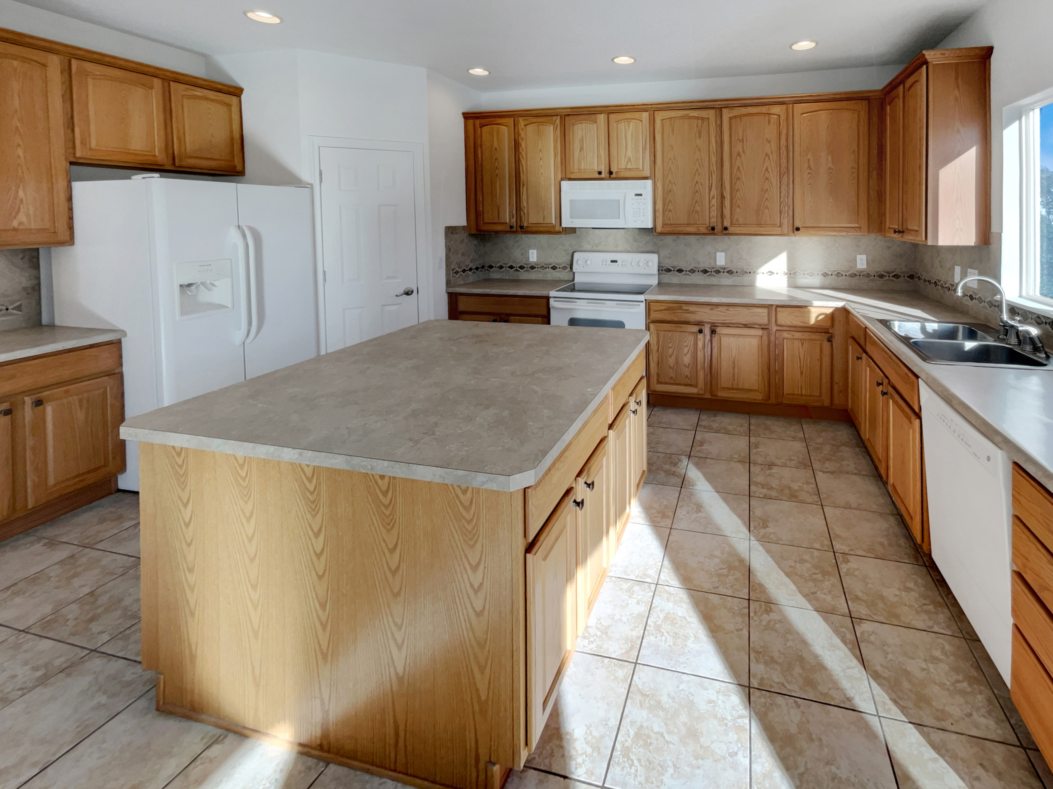 Photo 24 of 30 of 4669 Desert Varnish Dr, Colorado Springs, CO