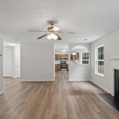 Property photo 3 of 2213 Pine View Trl
