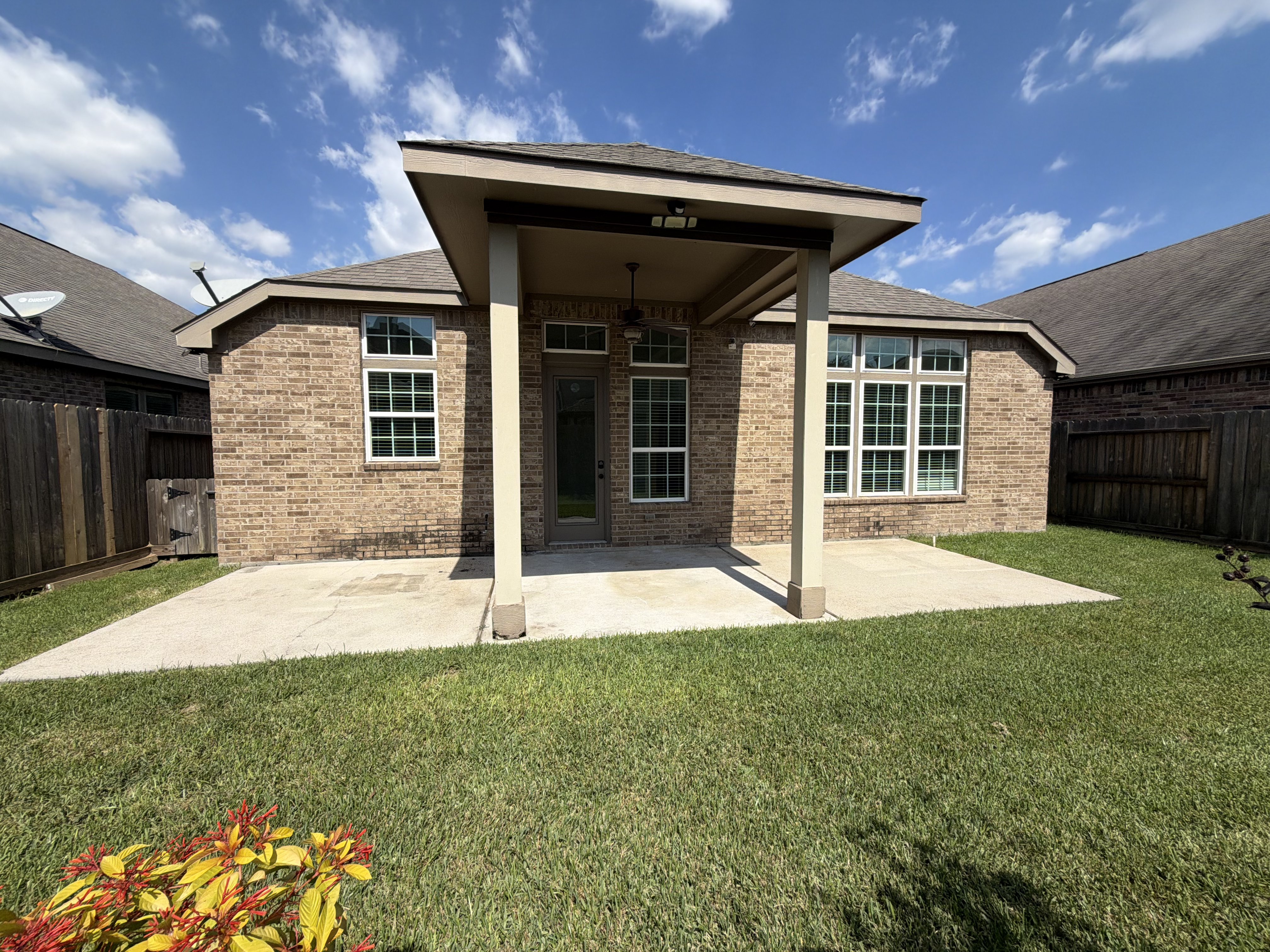 Photo 5 of 23 of 26339 Riley Glen Dr, Richmond, TX