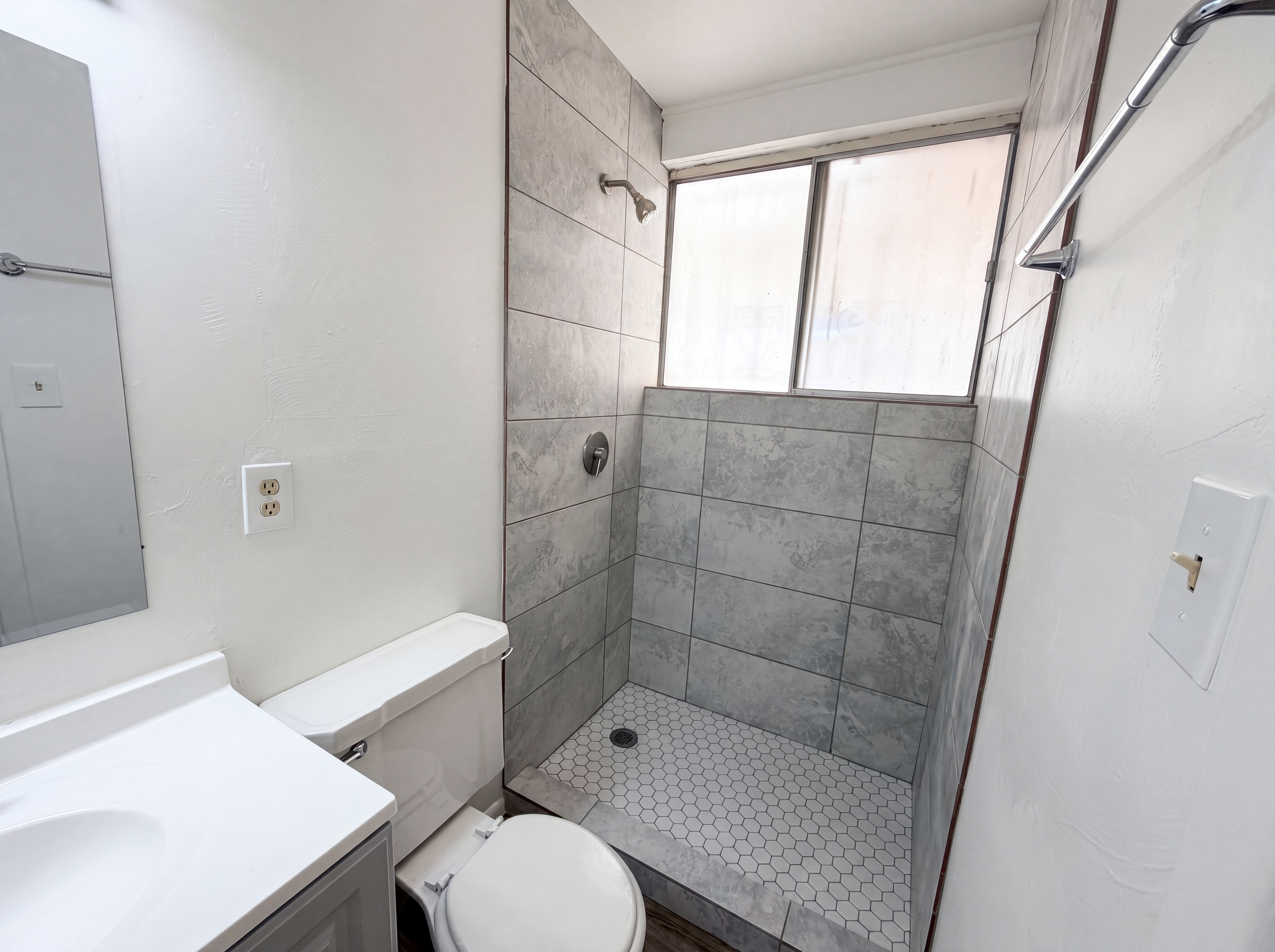 Photo 10 of 21 of 2901 N Cloverland Ave, Tucson, AZ