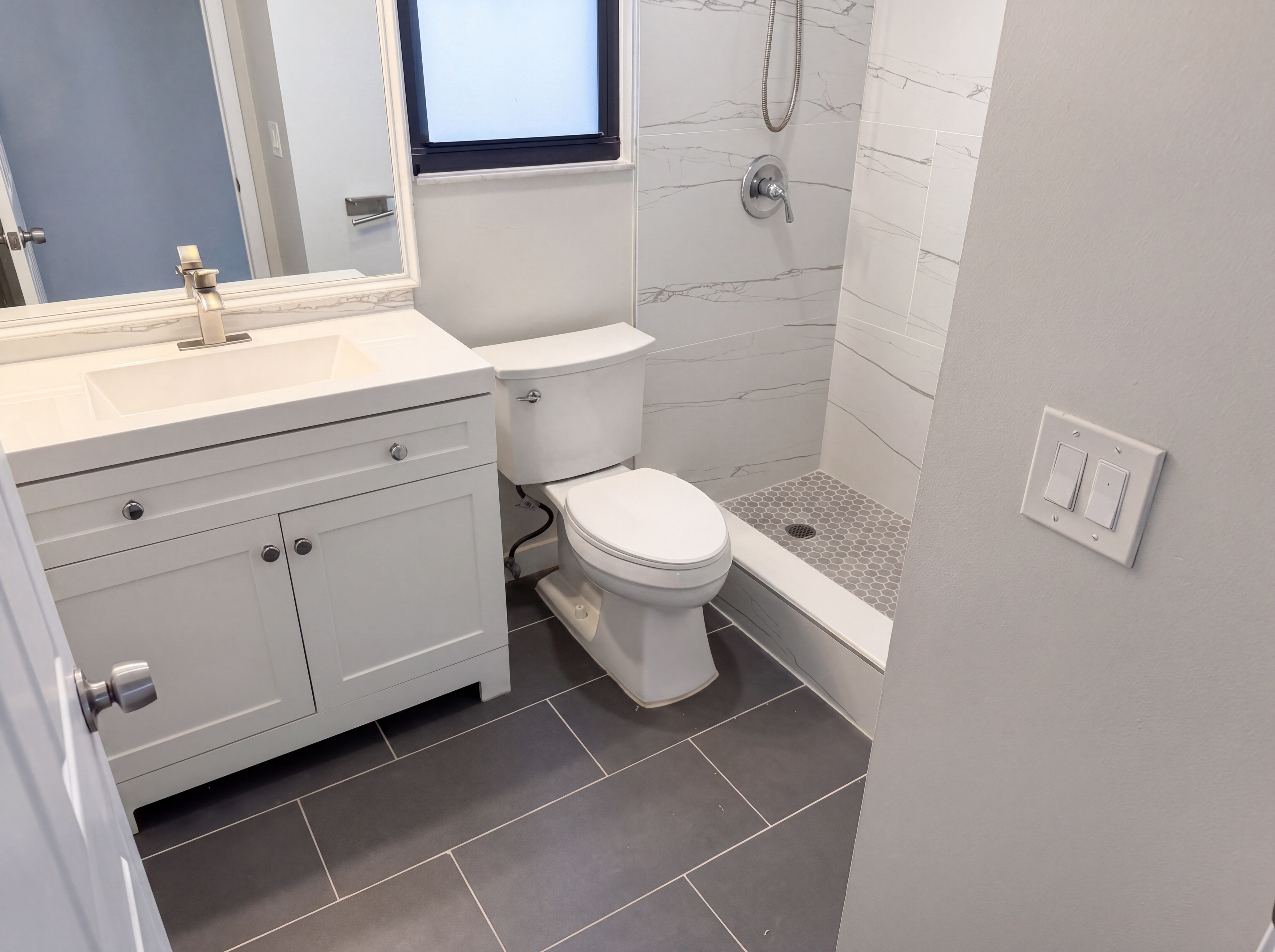 Photo 6 of 47 of 118 Waterway Rd, Royal Palm Beach, FL