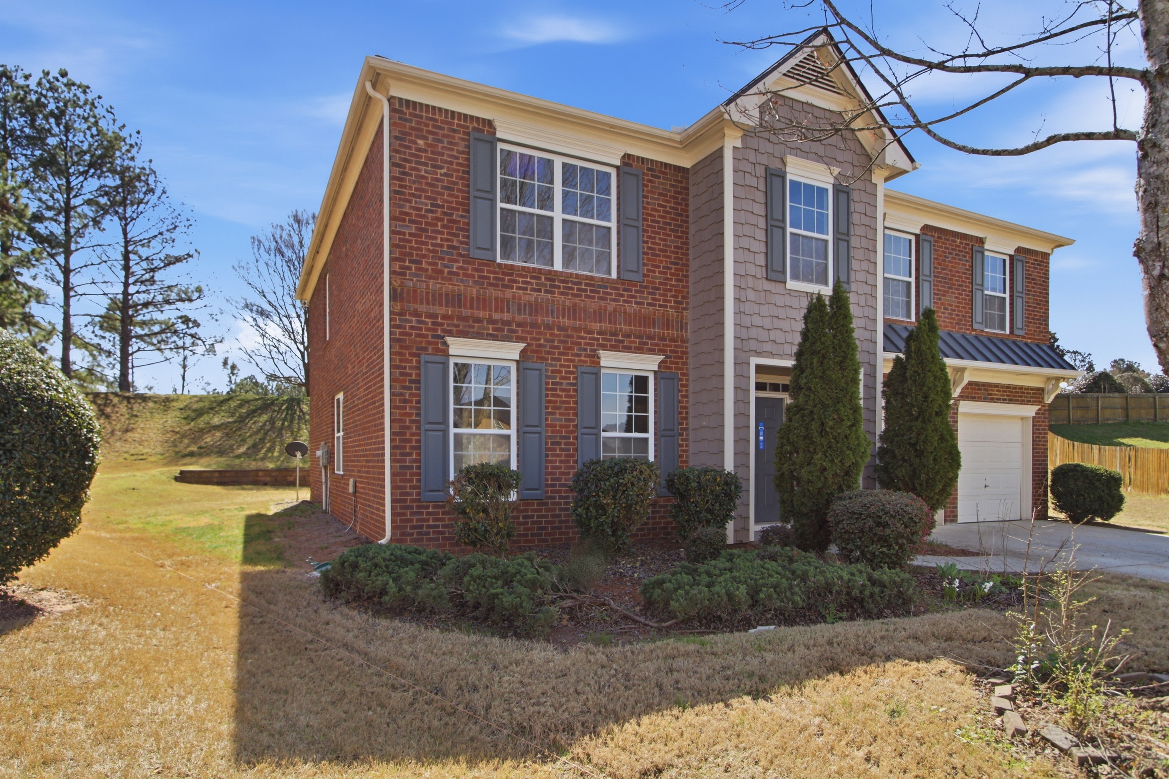 Photo 6 of 44 of 4003 Duran Ln, Auburn, GA