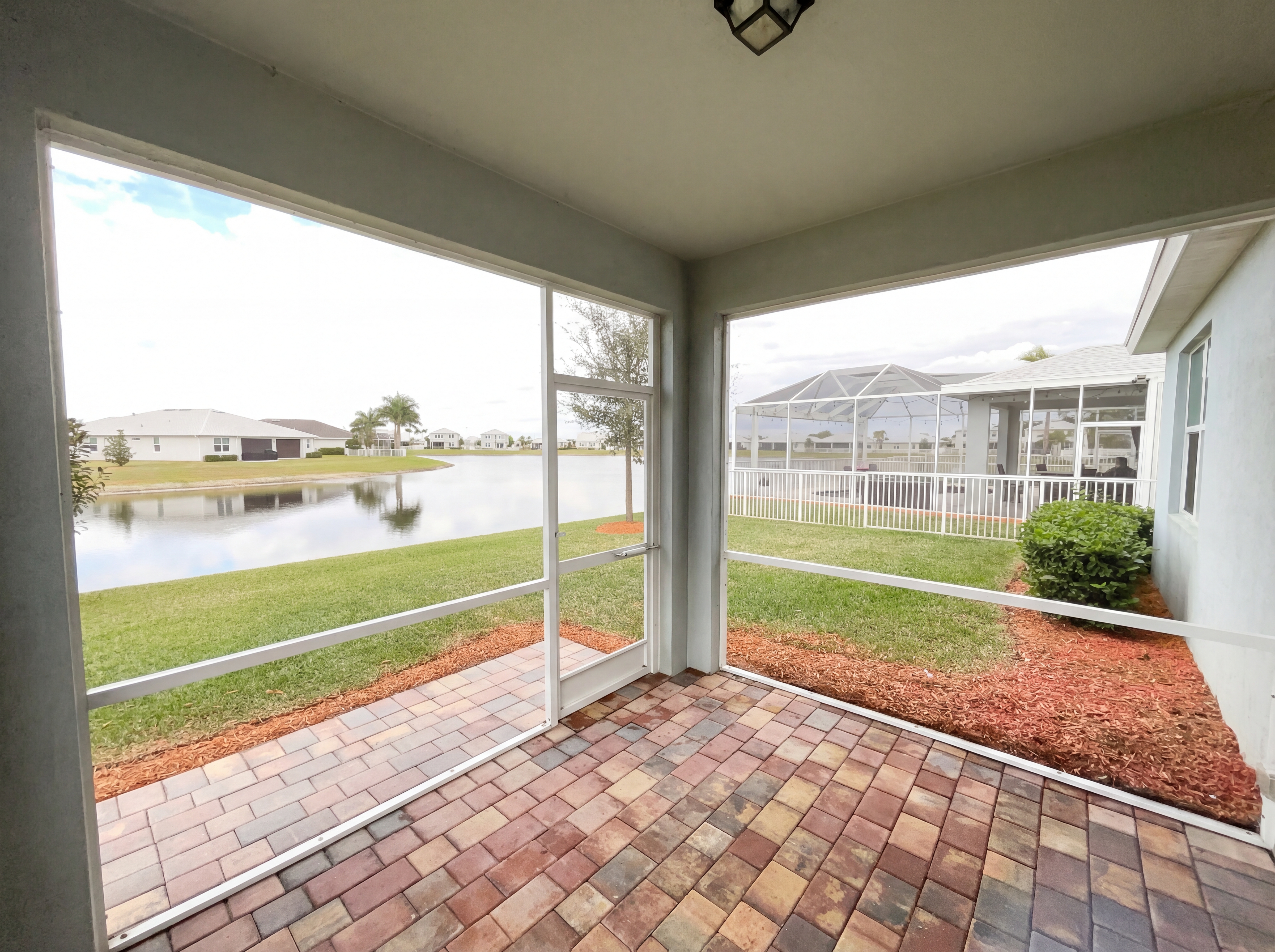 Photo 16 of 34 of 10214 SW Captiva Dr, Port Saint Lucie, FL