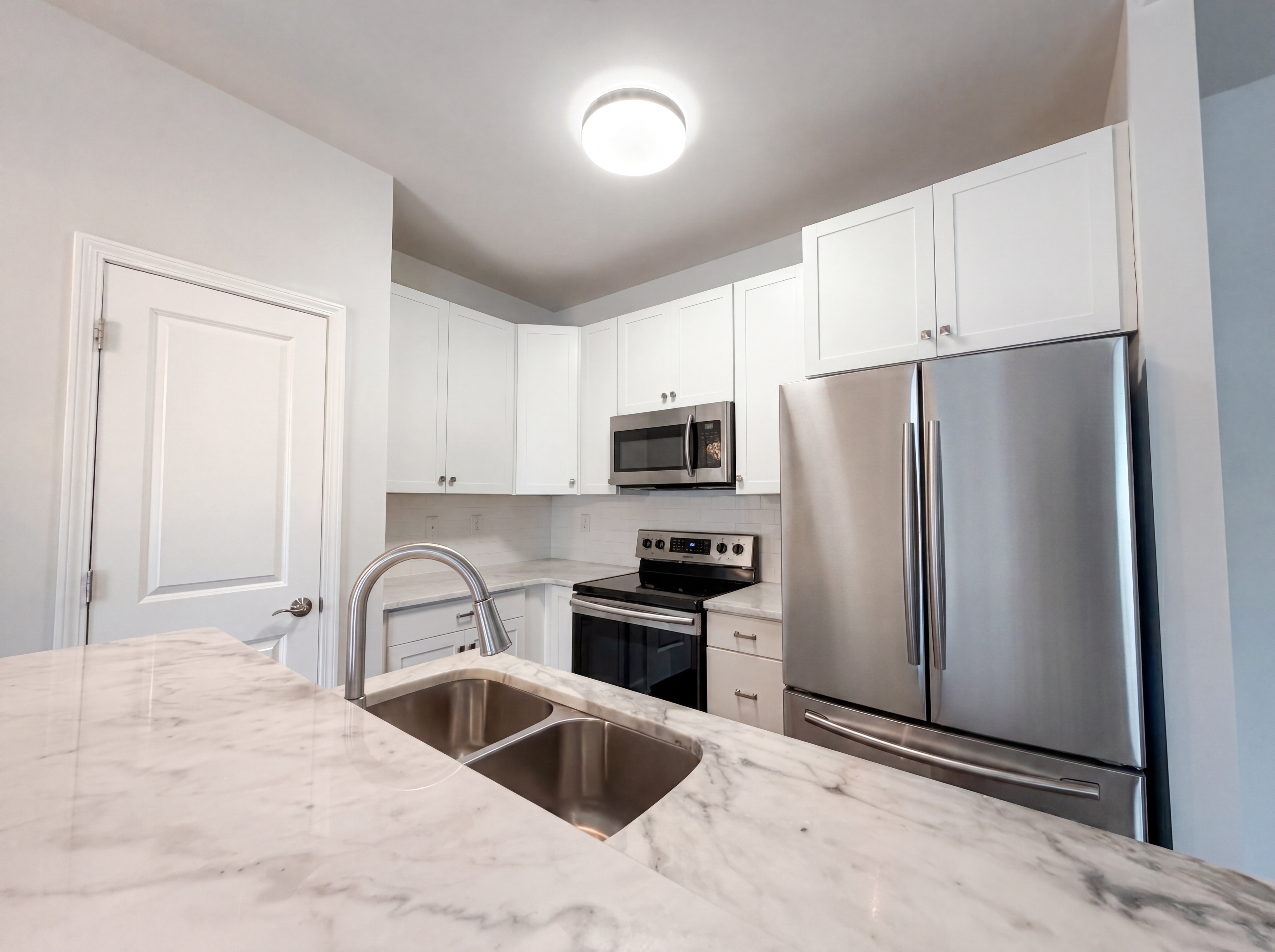 Photo 7 of 16 of 5704 Woodard St, Charlotte, NC