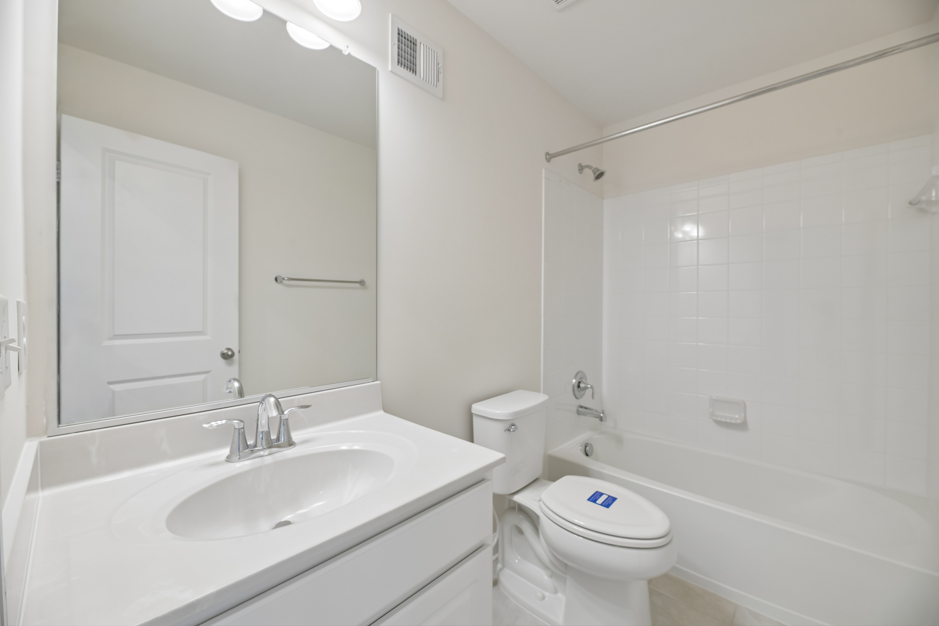 Photo 44 of 60 of 8124 Bock Farm Pl, Alexandria, VA
